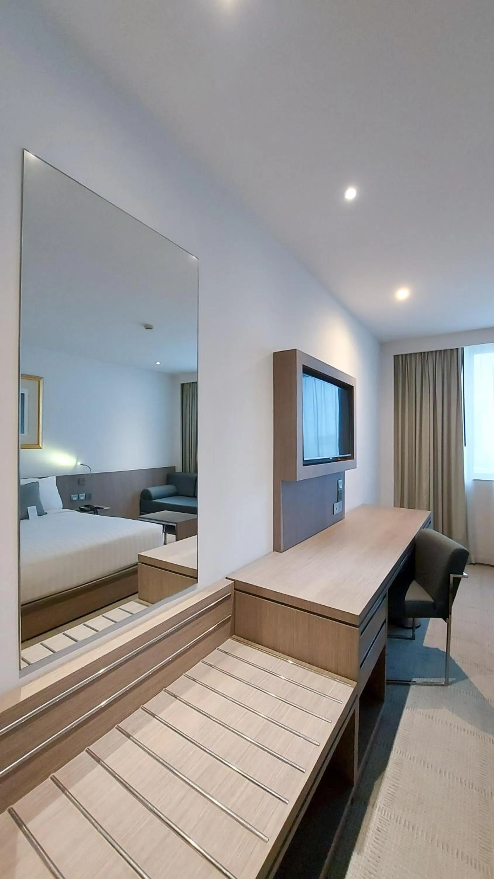 Bed in Novotel Bangkok Bangna