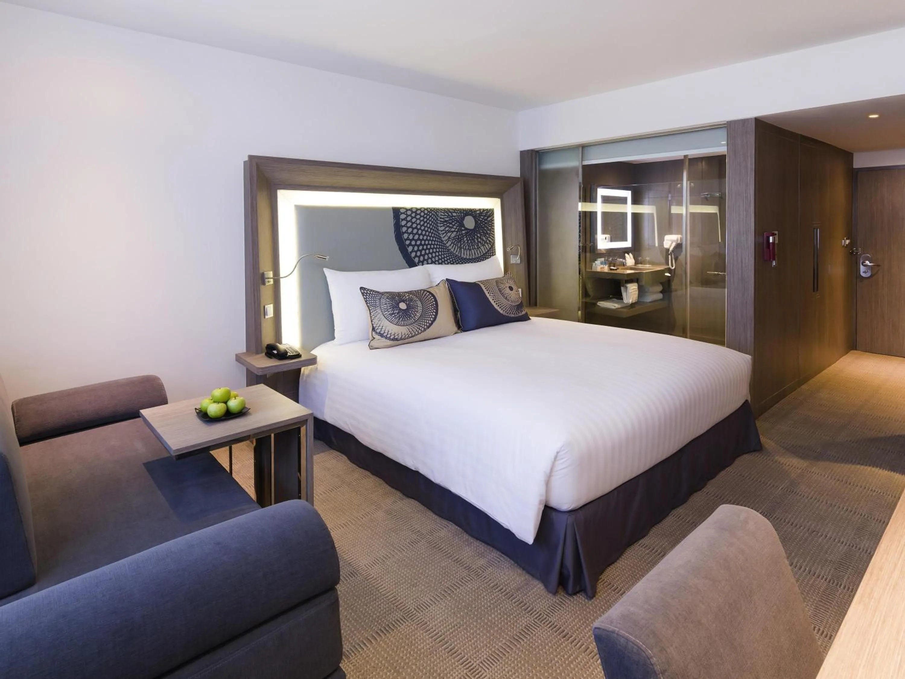 Bed in Novotel Bangkok Bangna