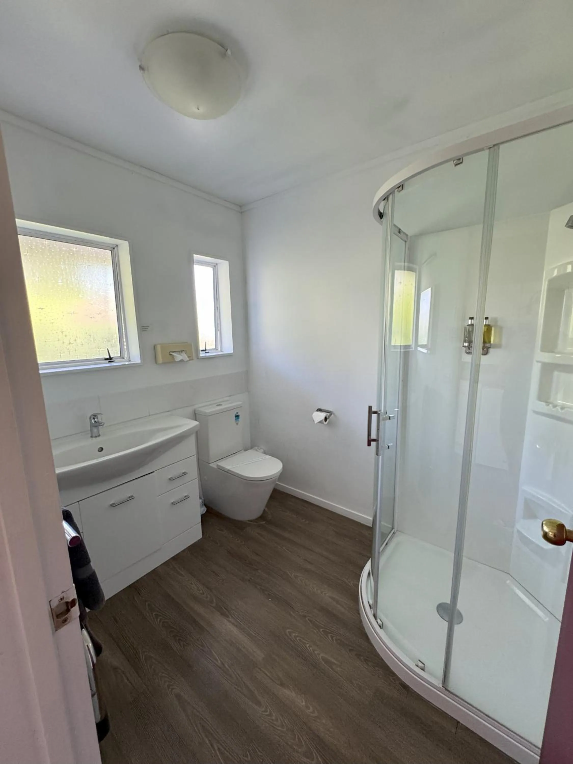 Bathroom in Aldan Lodge