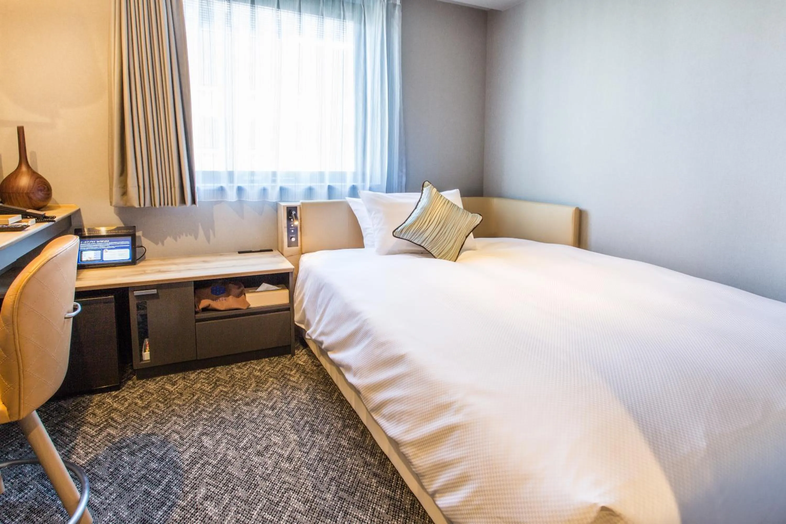 Photo of the whole room in Hotel Musse Ginza Meitetsu