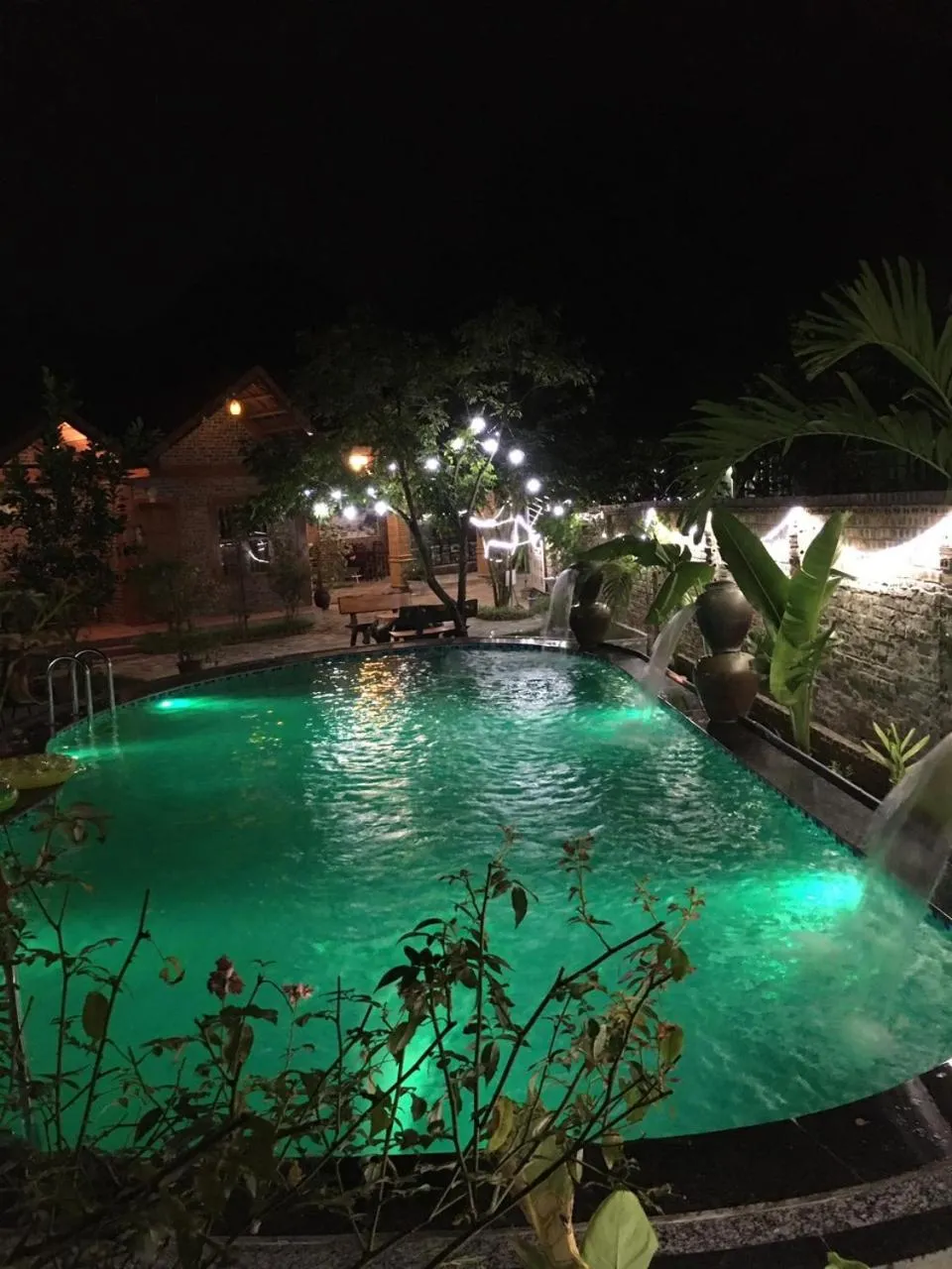 Swimming pool in Tam Coc Thanh Dat Homestay