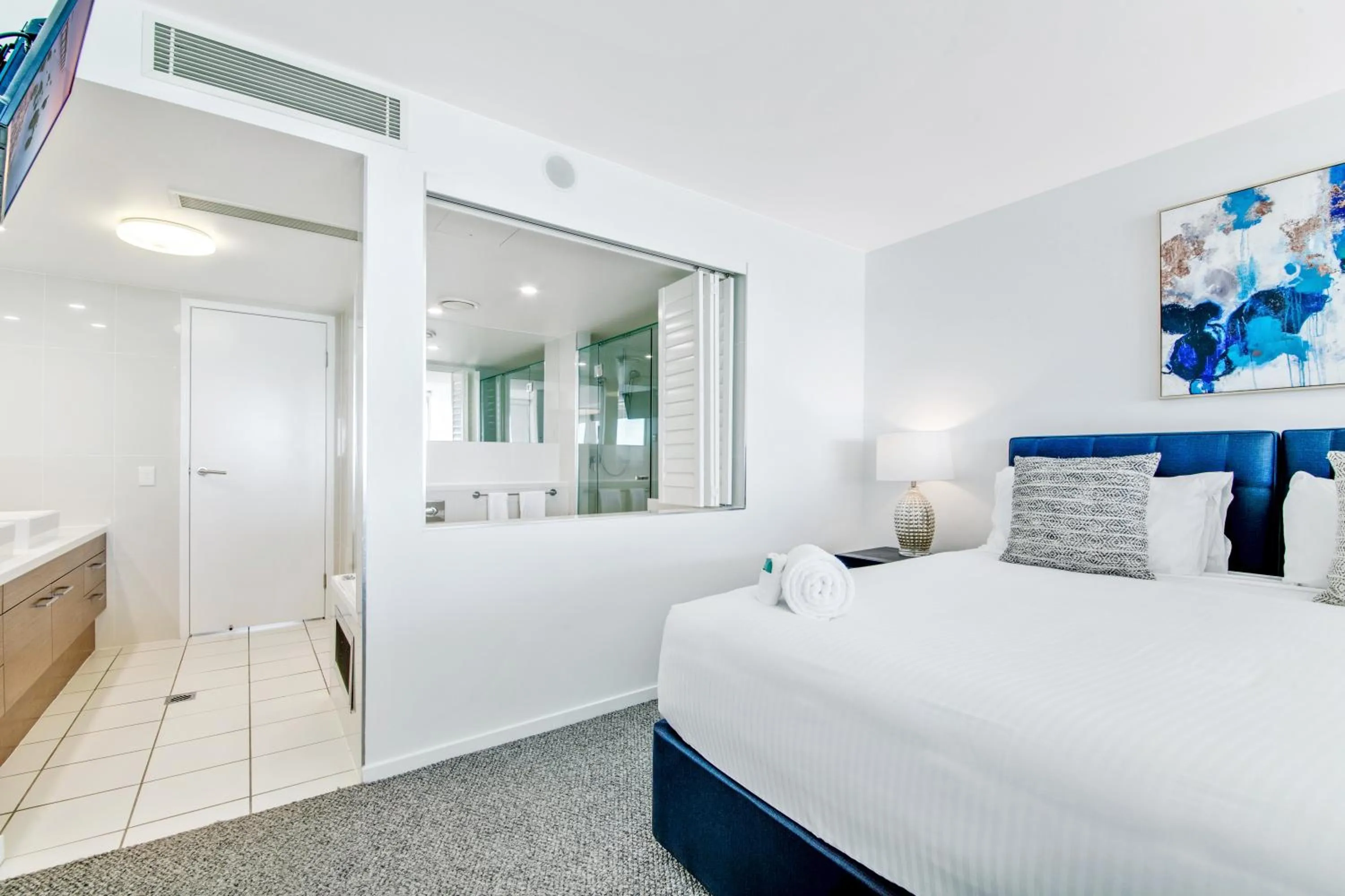 Bedroom, Bed in Echelon Apartments Yeppoon