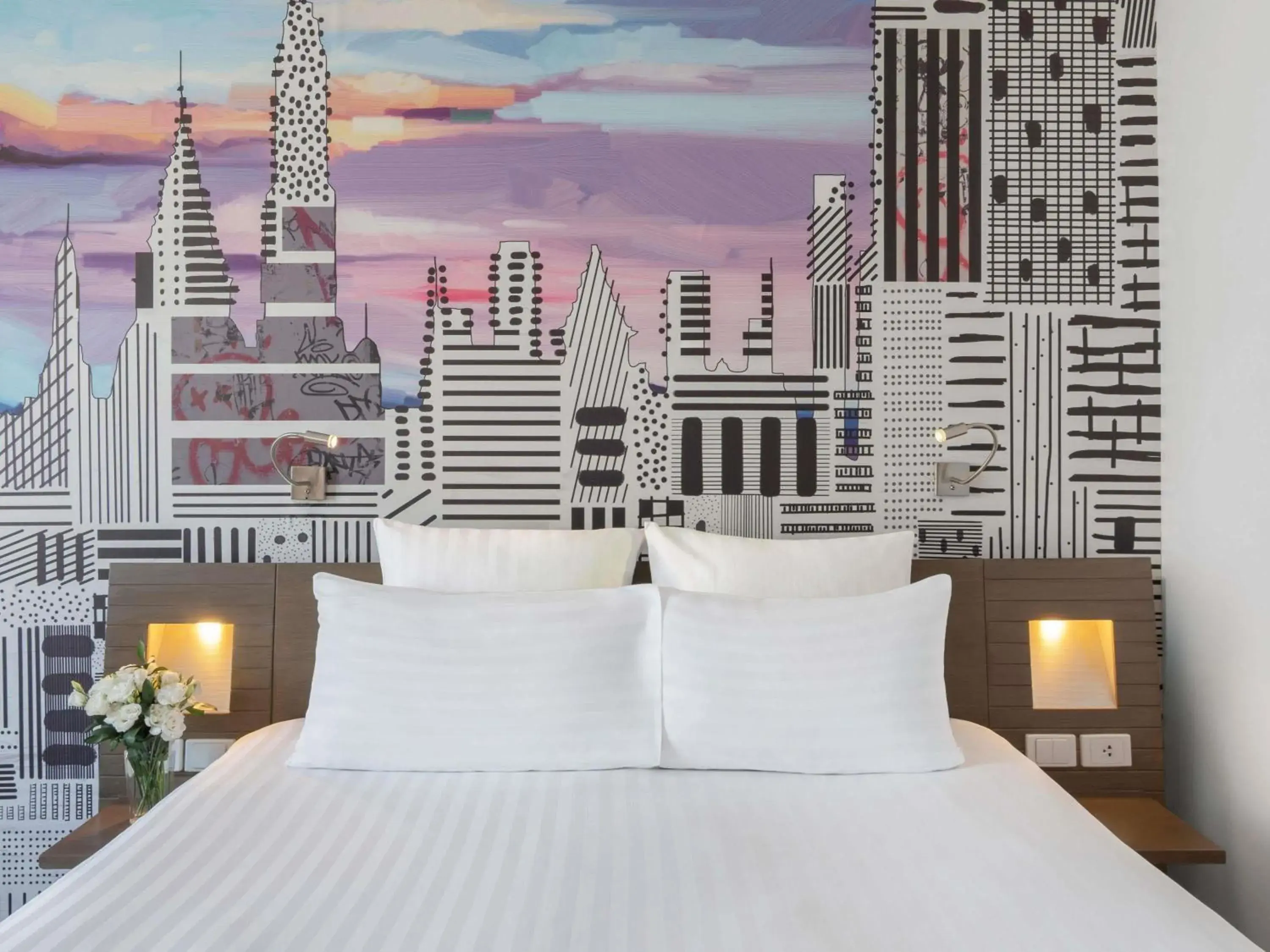 Superior Queen Room in Novotel Bangkok on Siam Square Superior Queen Room in Novotel Bangkok on Siam Square