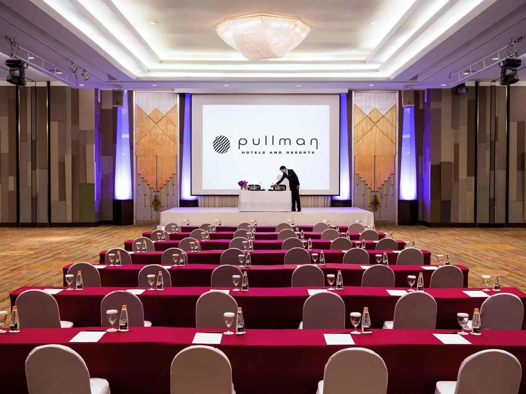 Meeting/conference room in Pullman Khon Kaen Raja Orchid