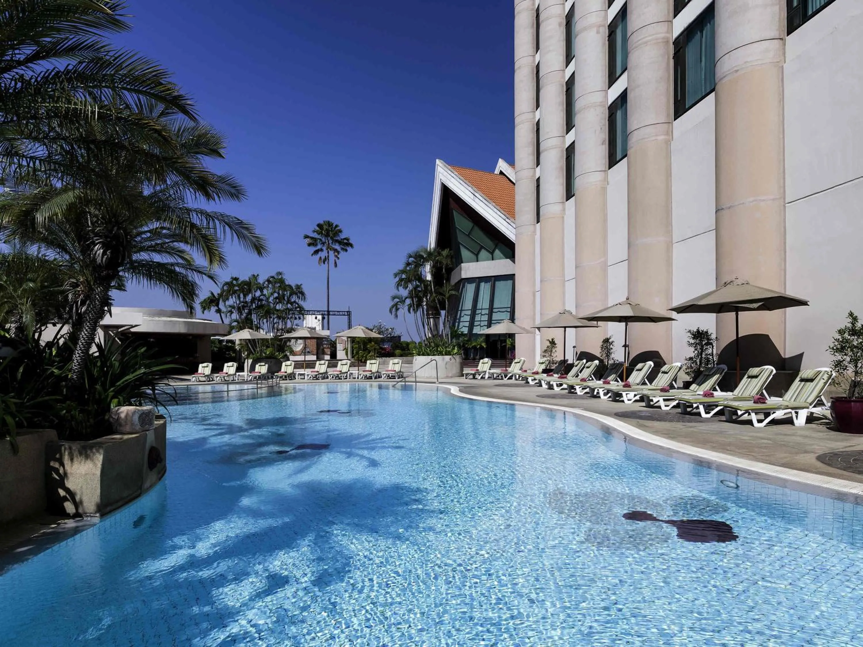 Pool view in Pullman Khon Kaen Raja Orchid