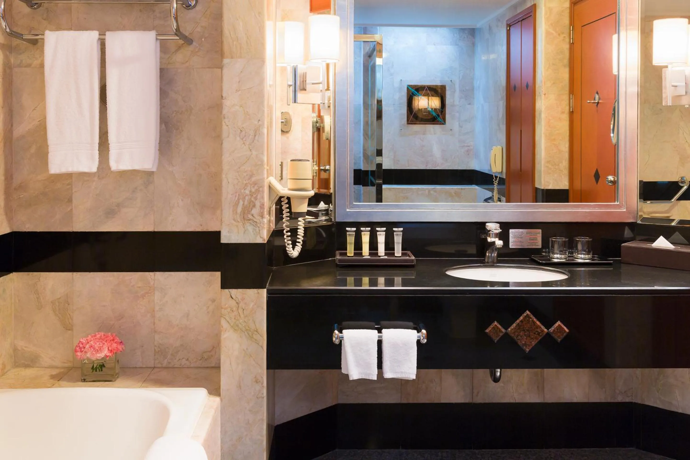 Bathroom in Pullman Khon Kaen Raja Orchid