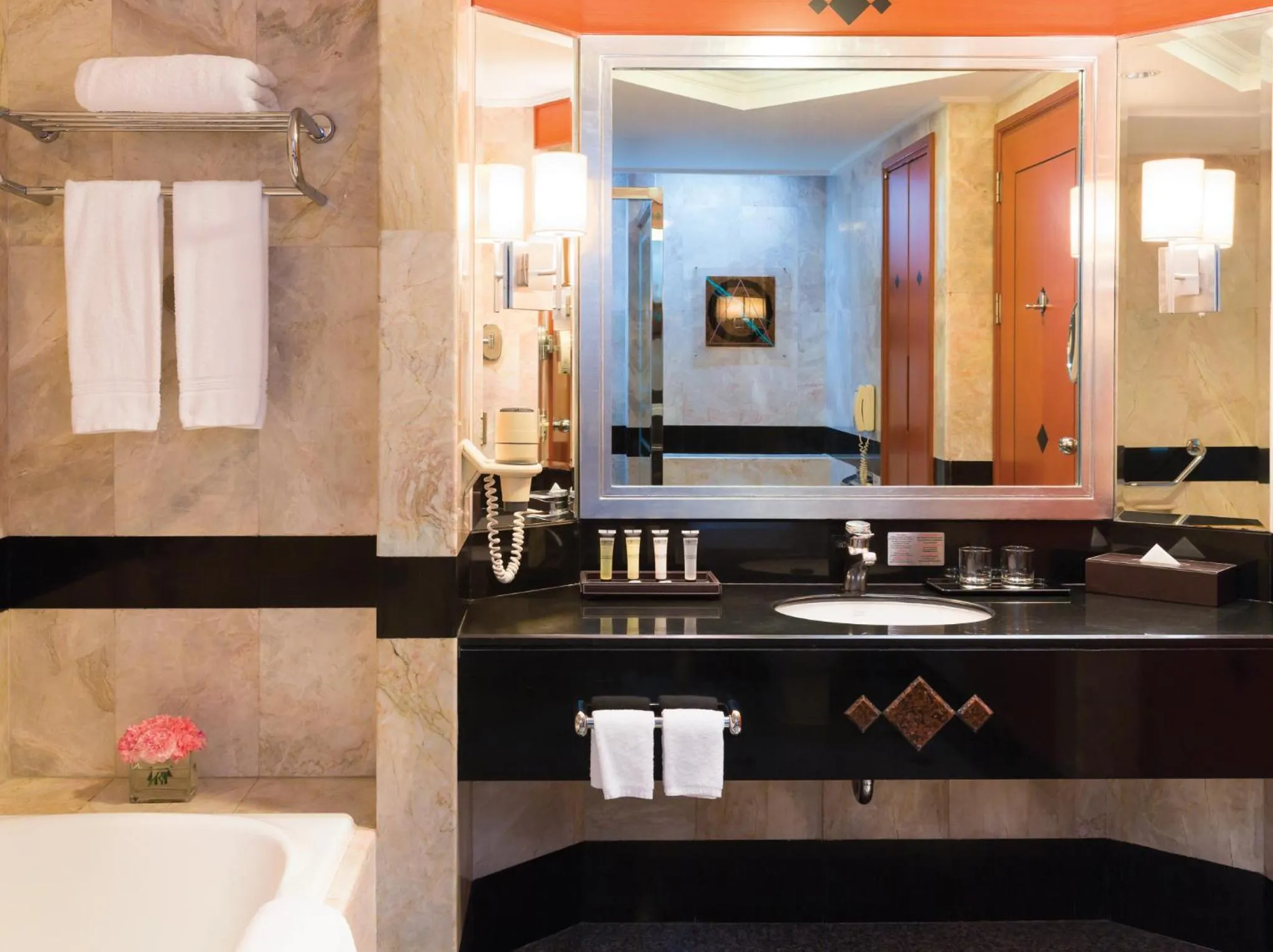 Bathroom in Pullman Khon Kaen Raja Orchid