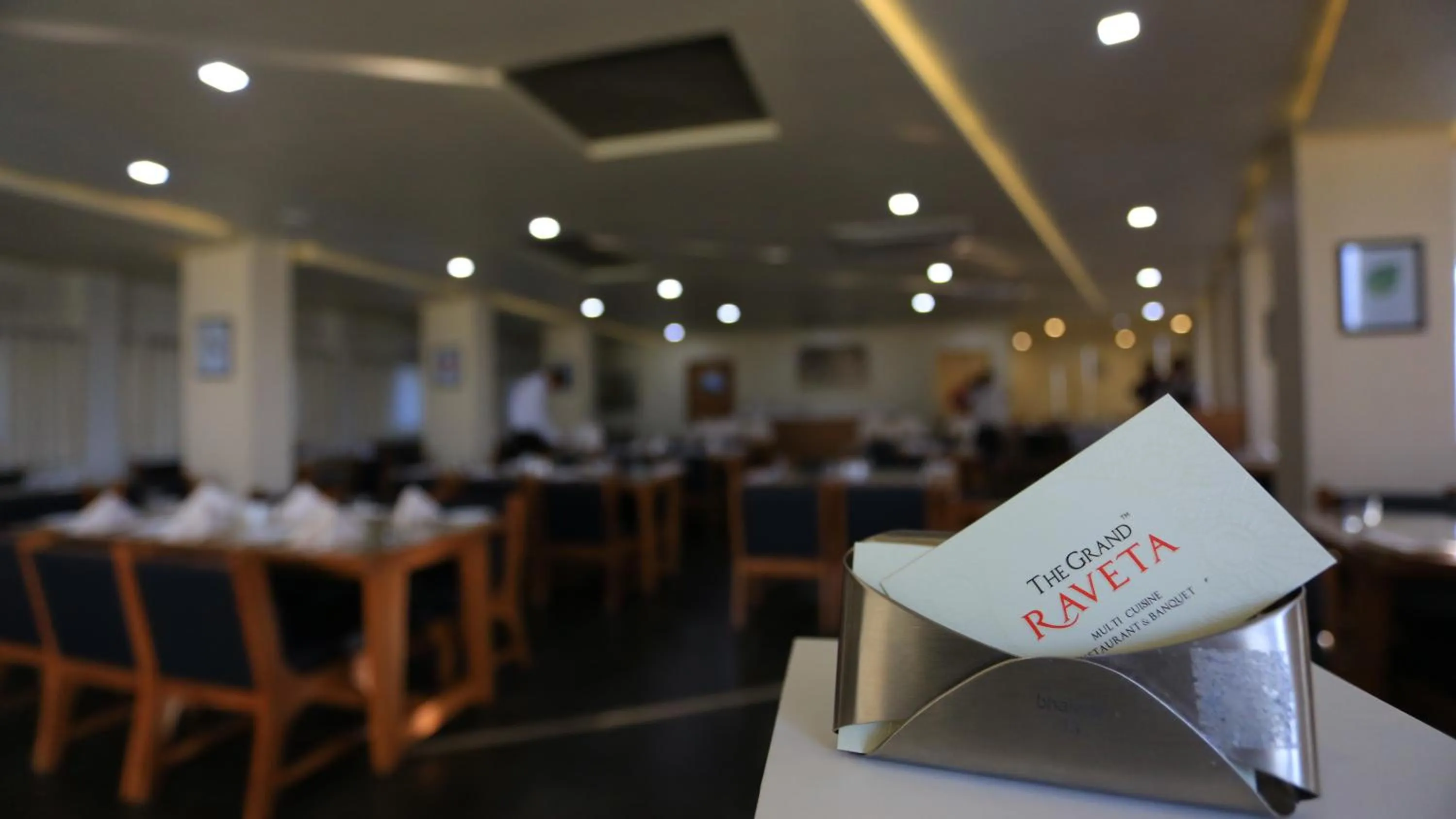 Restaurant/places to eat in The Grand Raveta