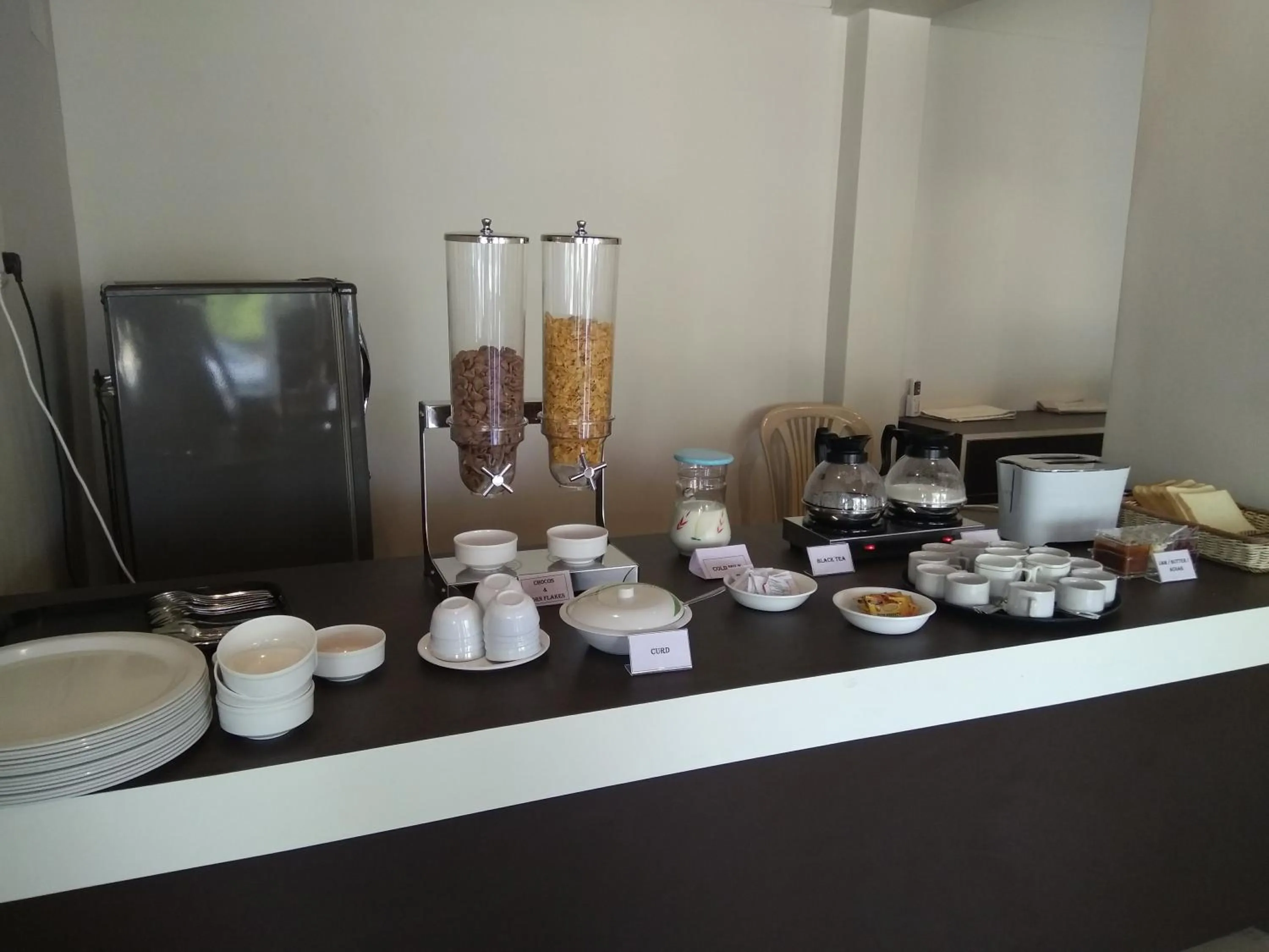 Breakfast in The Grand Raveta