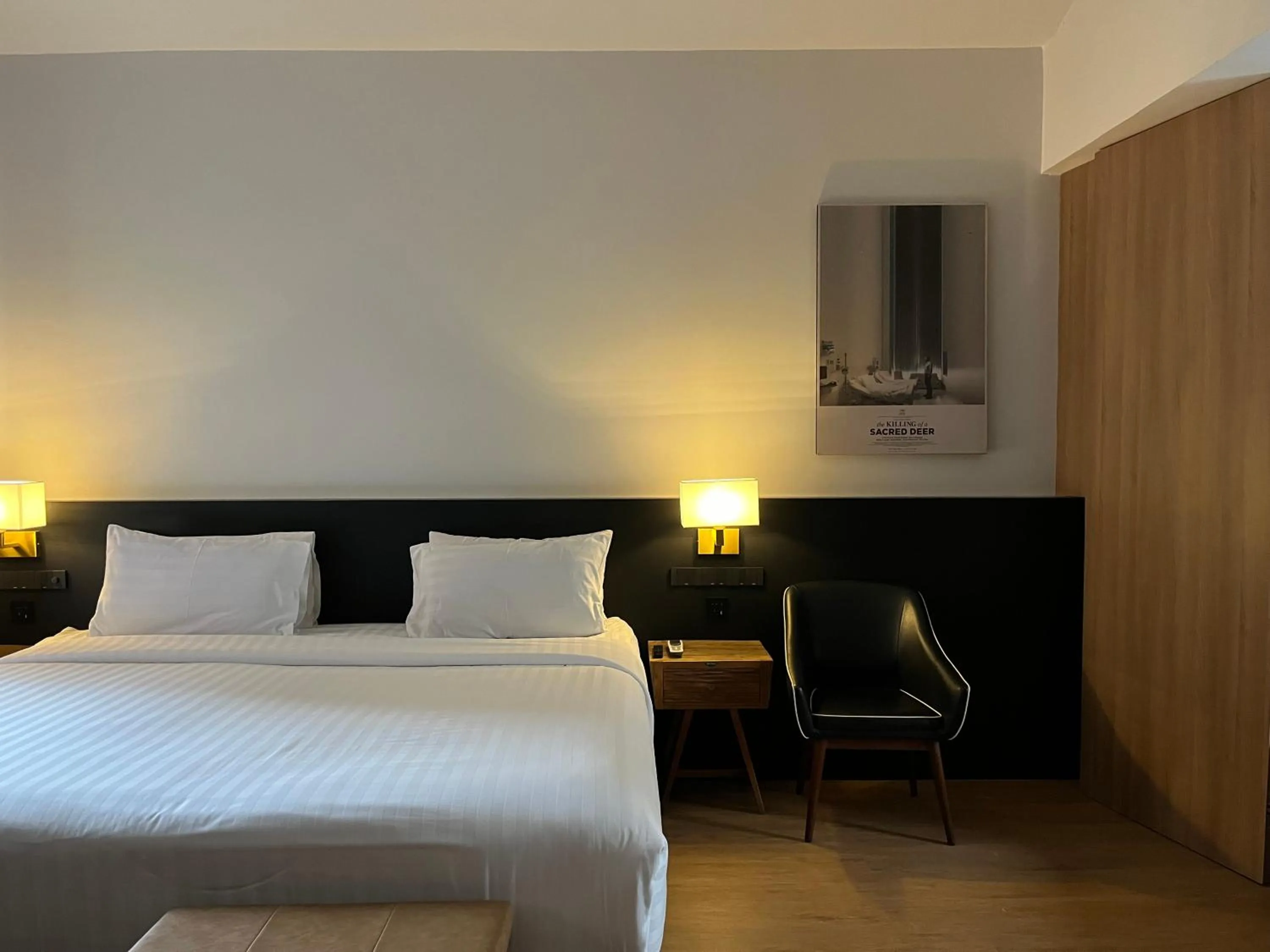 Bedroom, Bed in Hotel Noir