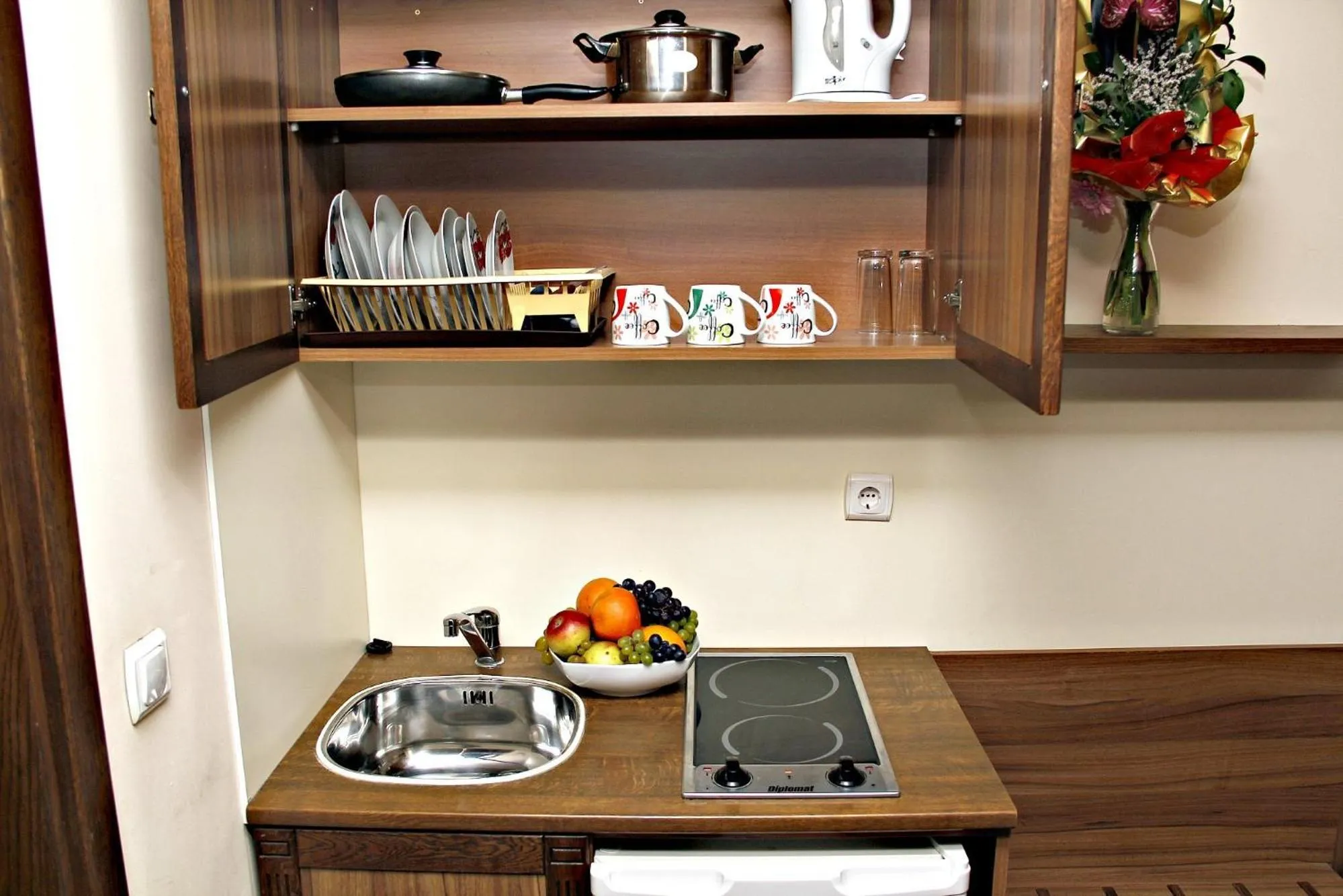 Kitchen or kitchenette in Selena Hotel