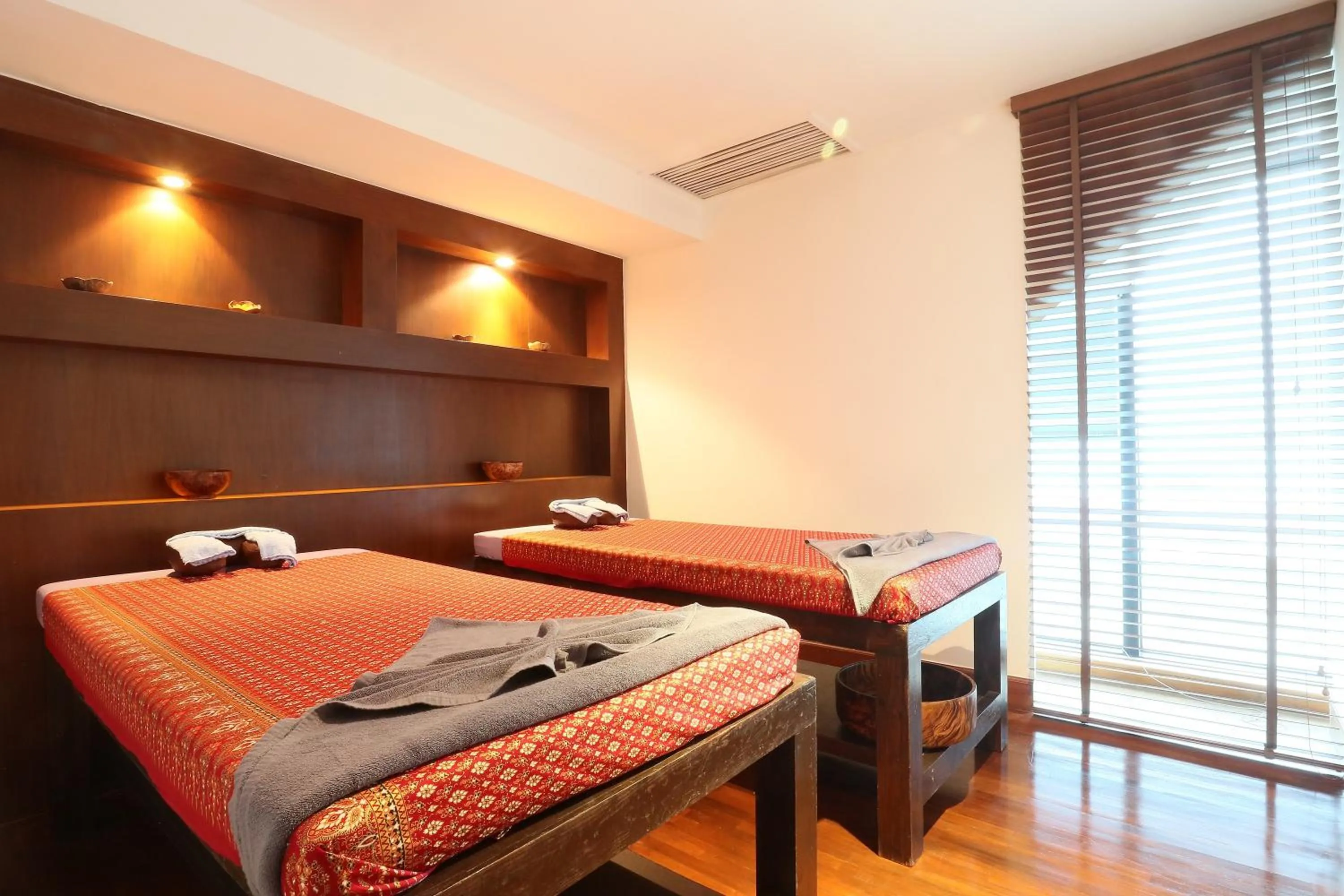 Massage in Bangkok Hotel Lotus Sukhumvit 33