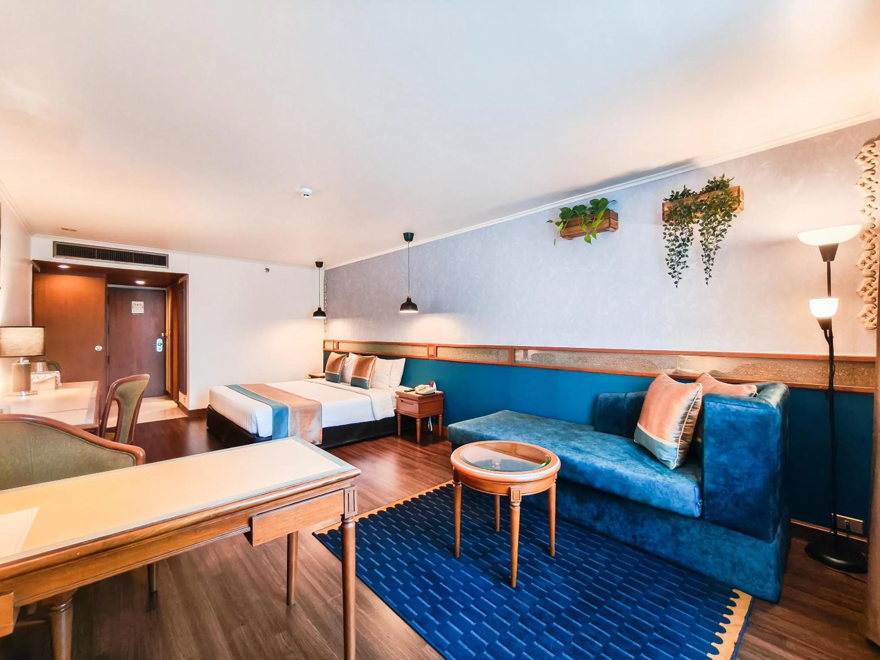 Bed in Bangkok Hotel Lotus Sukhumvit 33