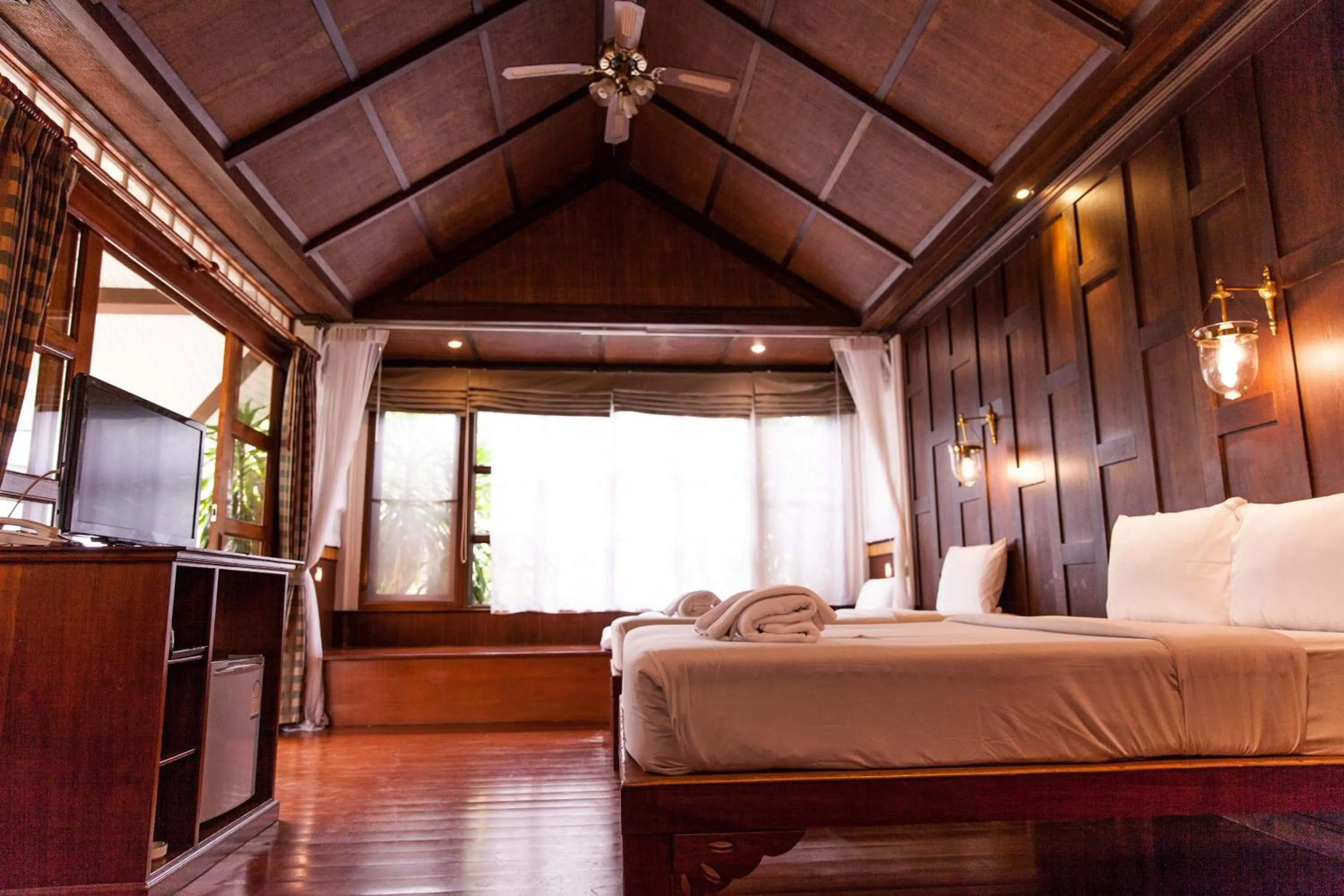 Bed in Coco Palm Beach Resort - SHA Extra Plus