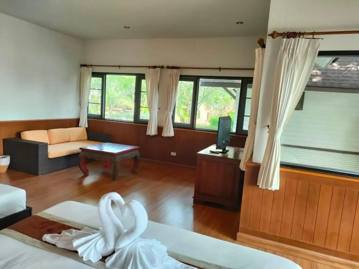 Bed in Coco Palm Beach Resort - SHA Extra Plus