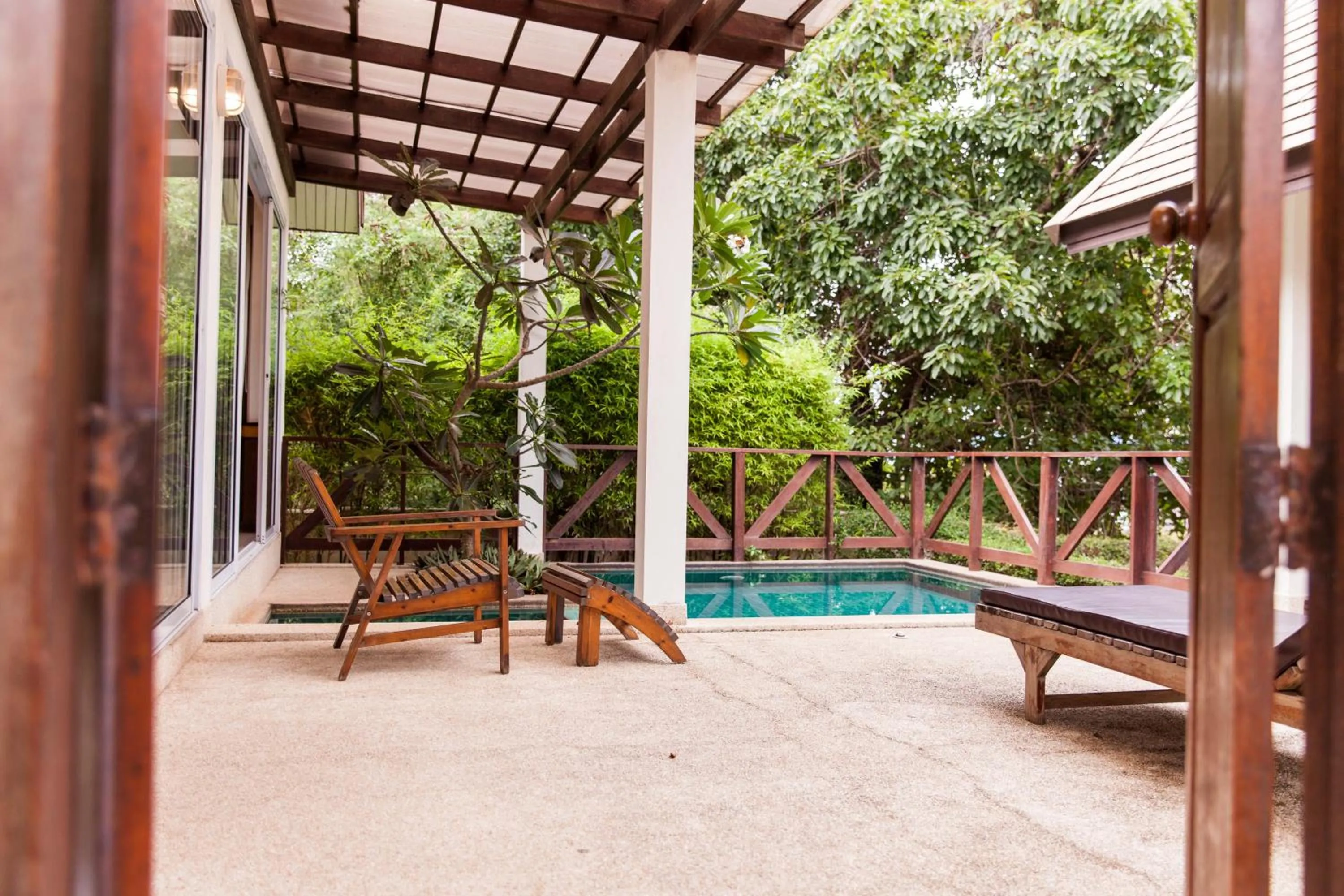 Coco Palm Beach Resort - SHA Extra Plus