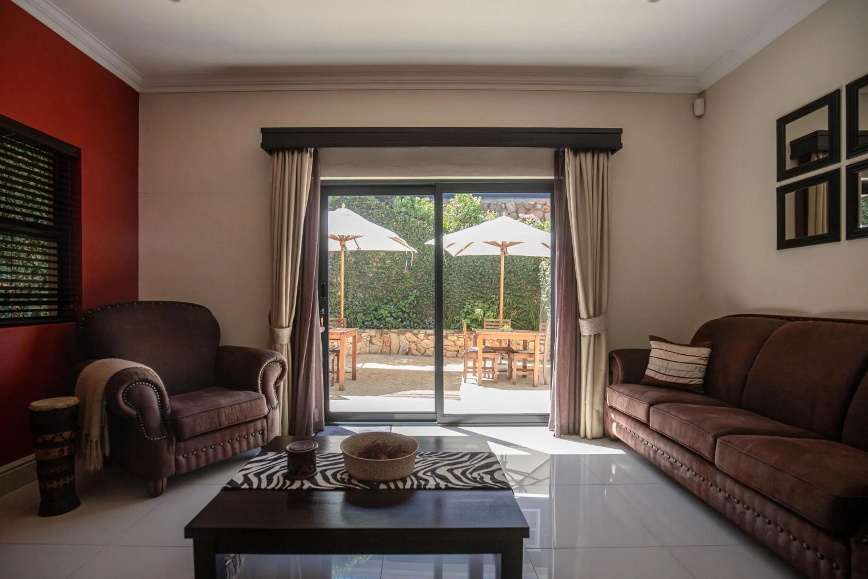 Living room in Simon’s Town Guest House