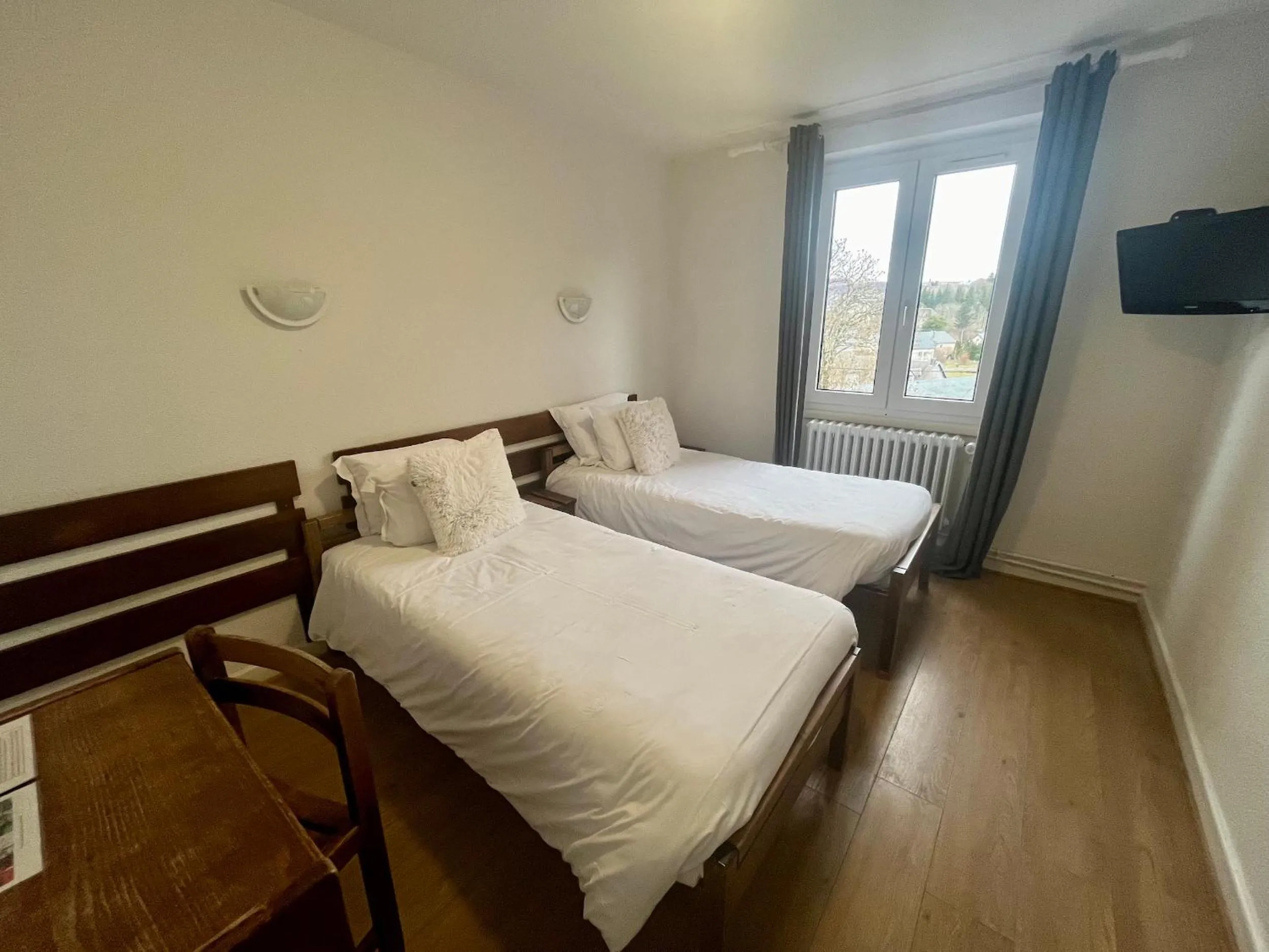 Bedroom, Bed in Hotel Restaurant Le Clos