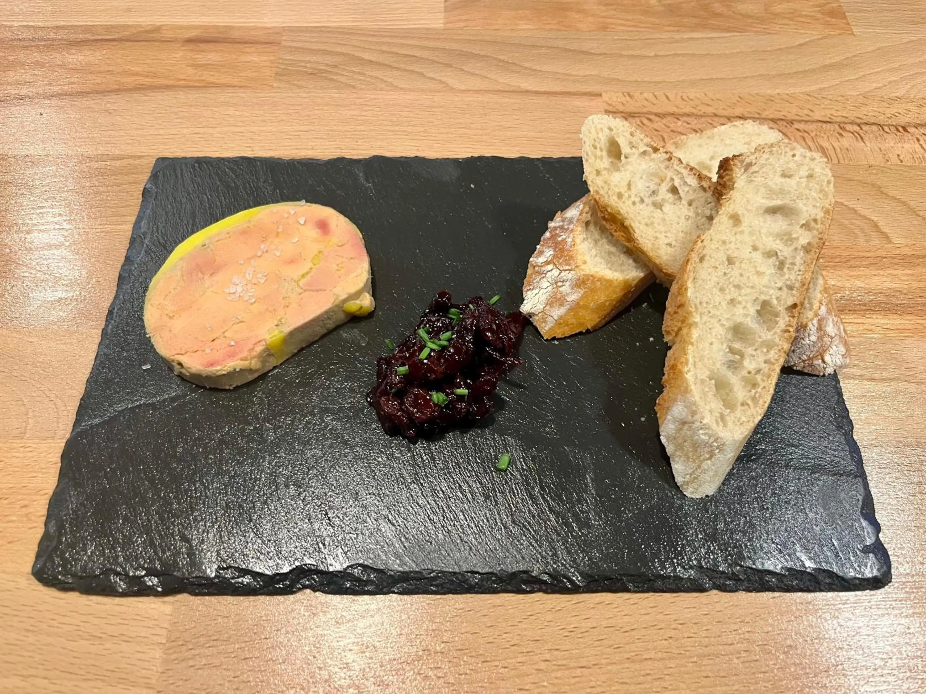 Restaurant/places to eat in Hotel Restaurant Le Clos