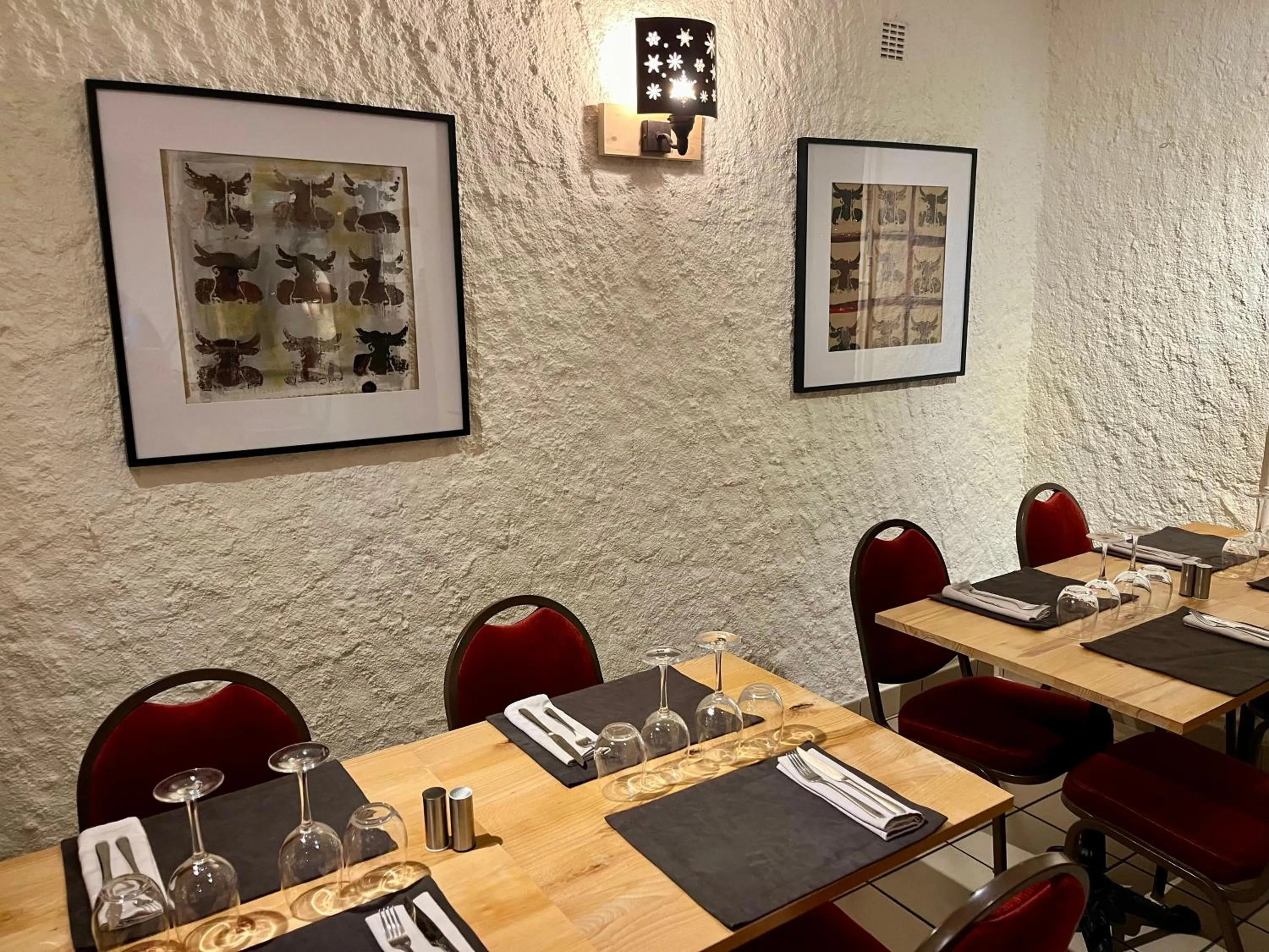 Restaurant/places to eat in Hotel Restaurant Le Clos