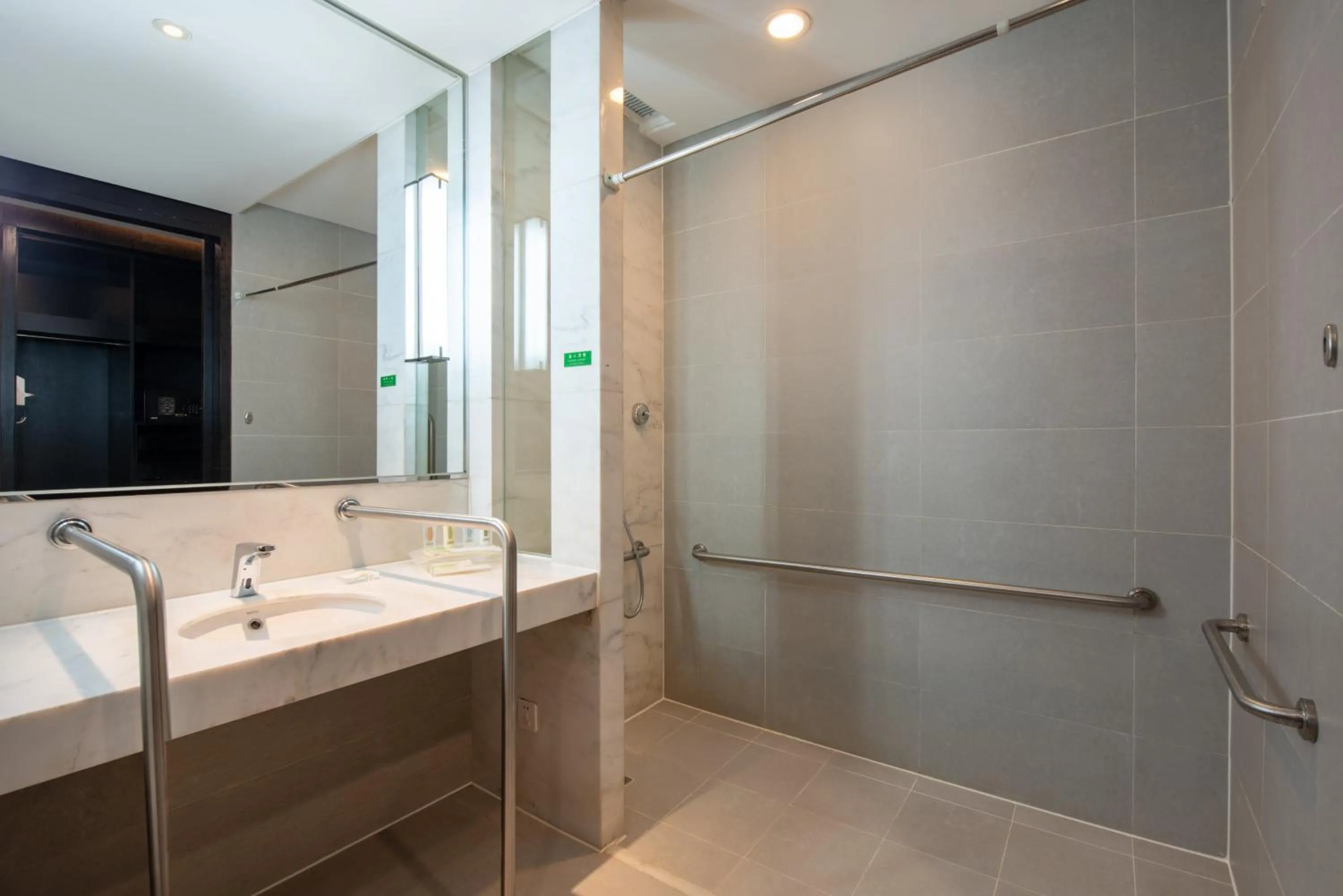 Bathroom in Holiday Inn Beijing Focus Square by IHG