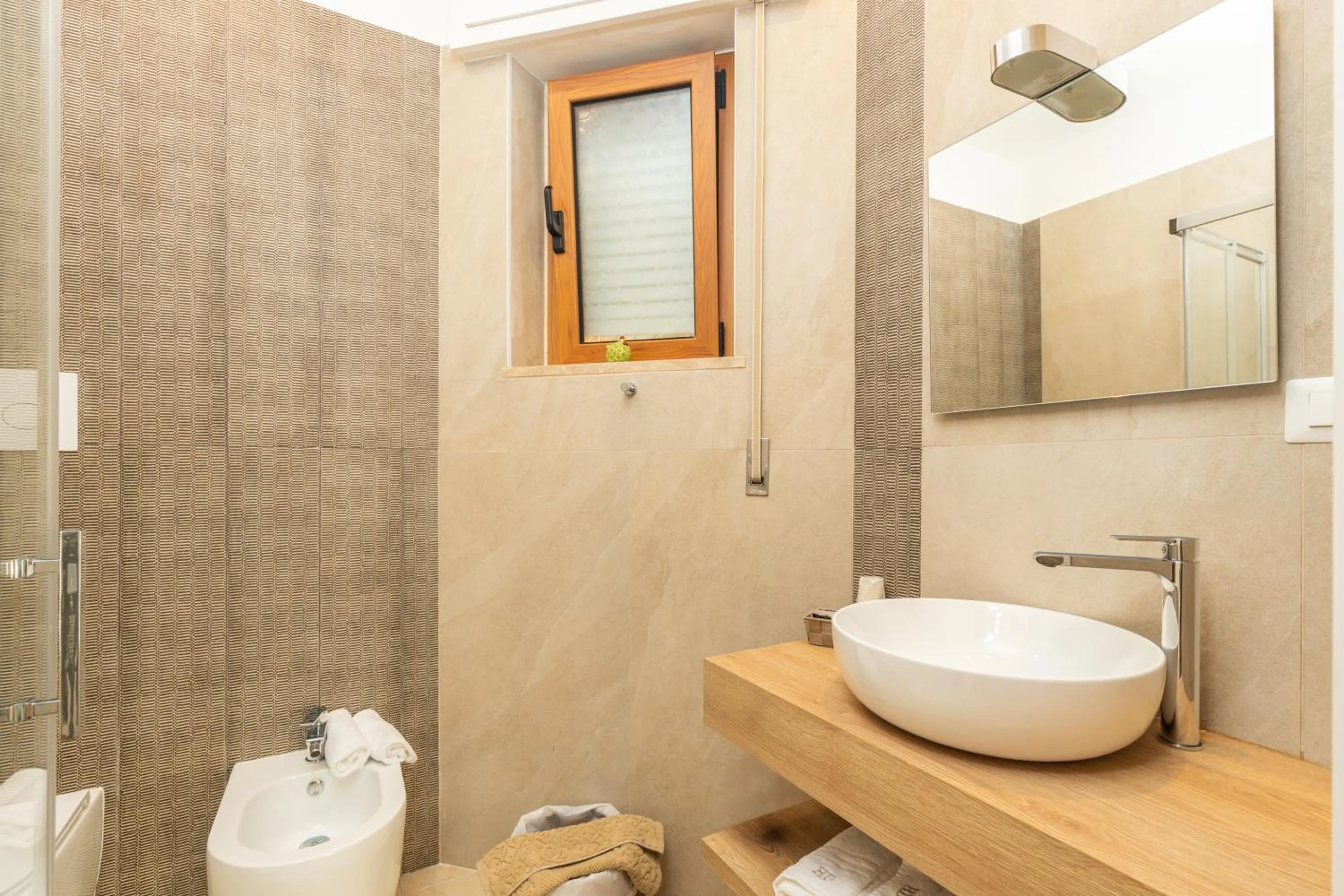 Bathroom in Hotel Donatella