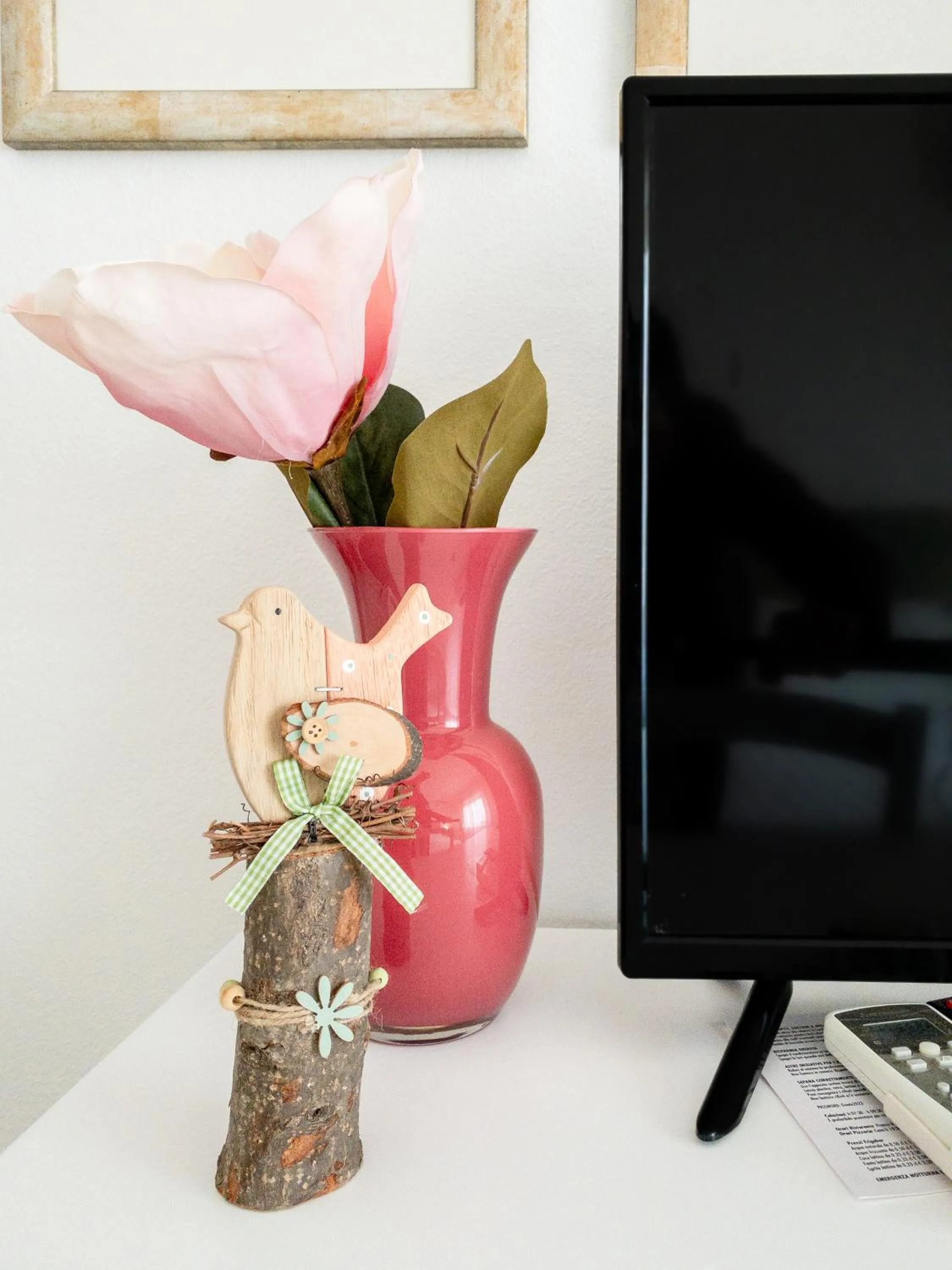 TV and multimedia in Hotel Donatella