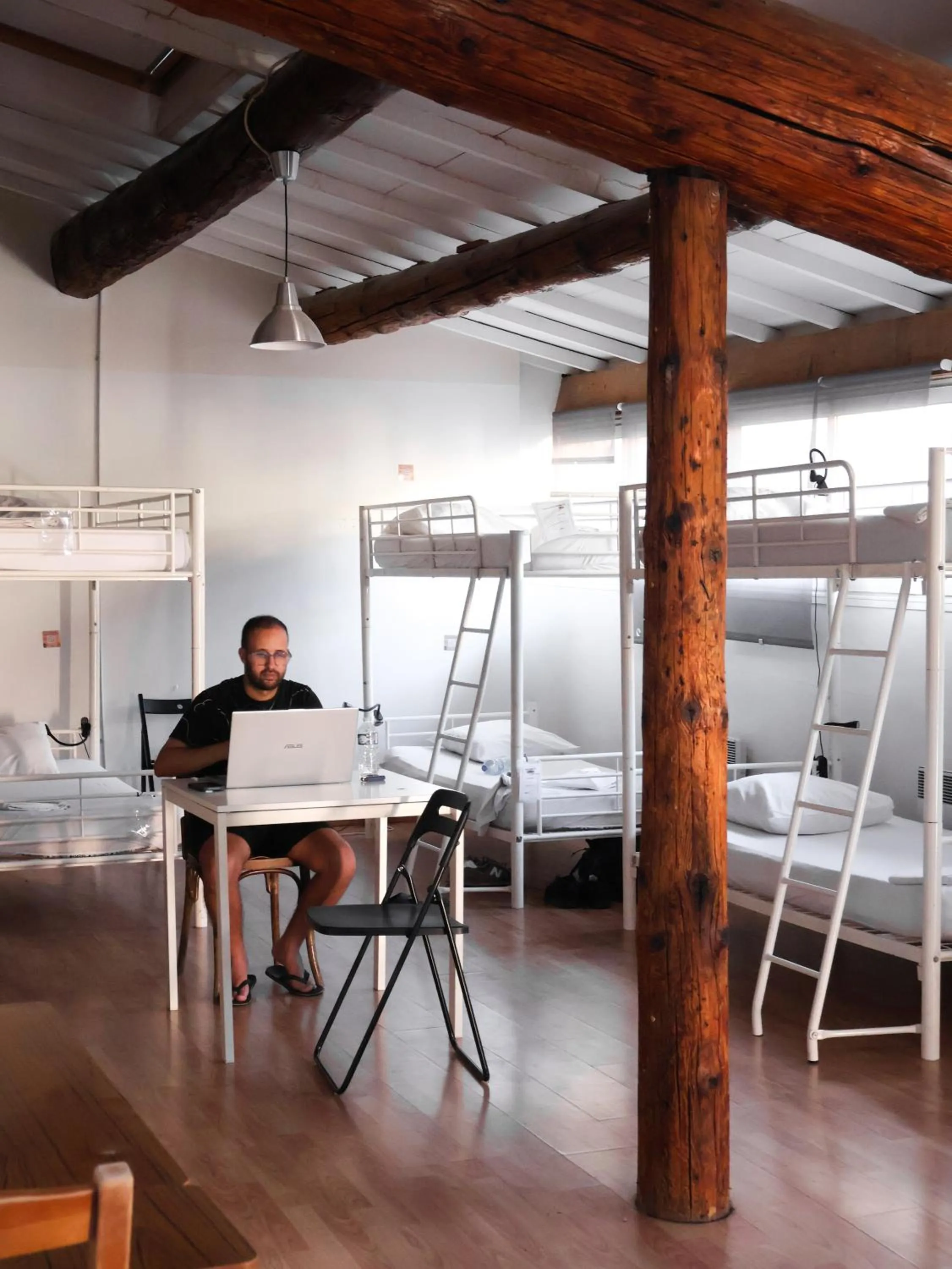 Photo of the whole room in Hostel Vertigo Vieux-Port