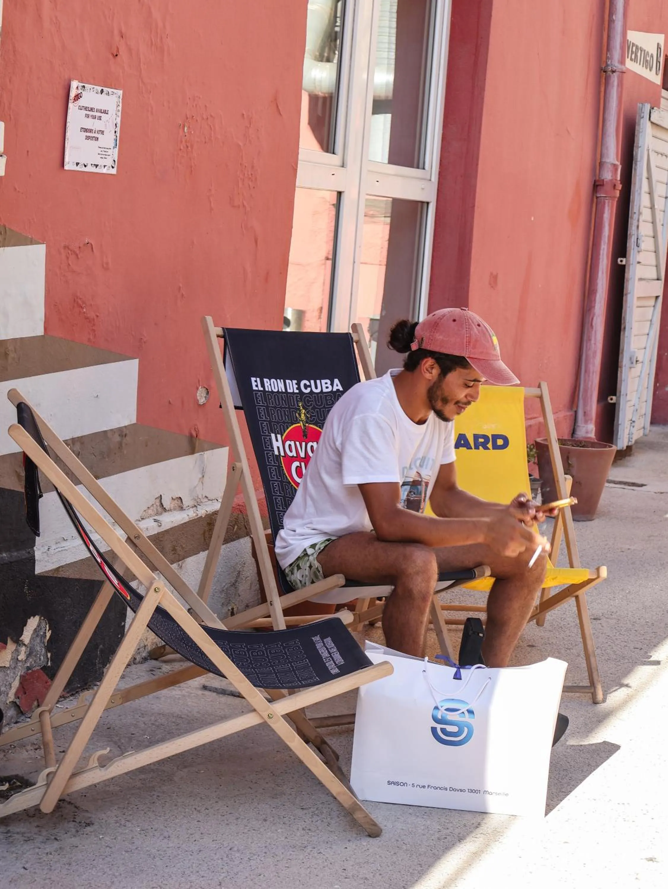 Patio in Hostel Vertigo Vieux-Port
