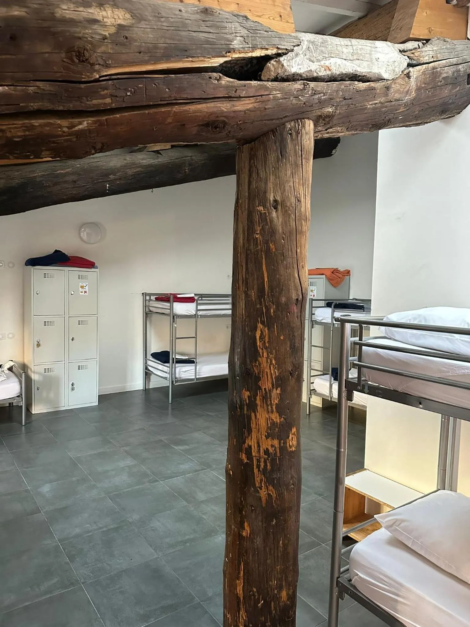 Photo of the whole room, Bed in Hostel Vertigo Vieux-Port