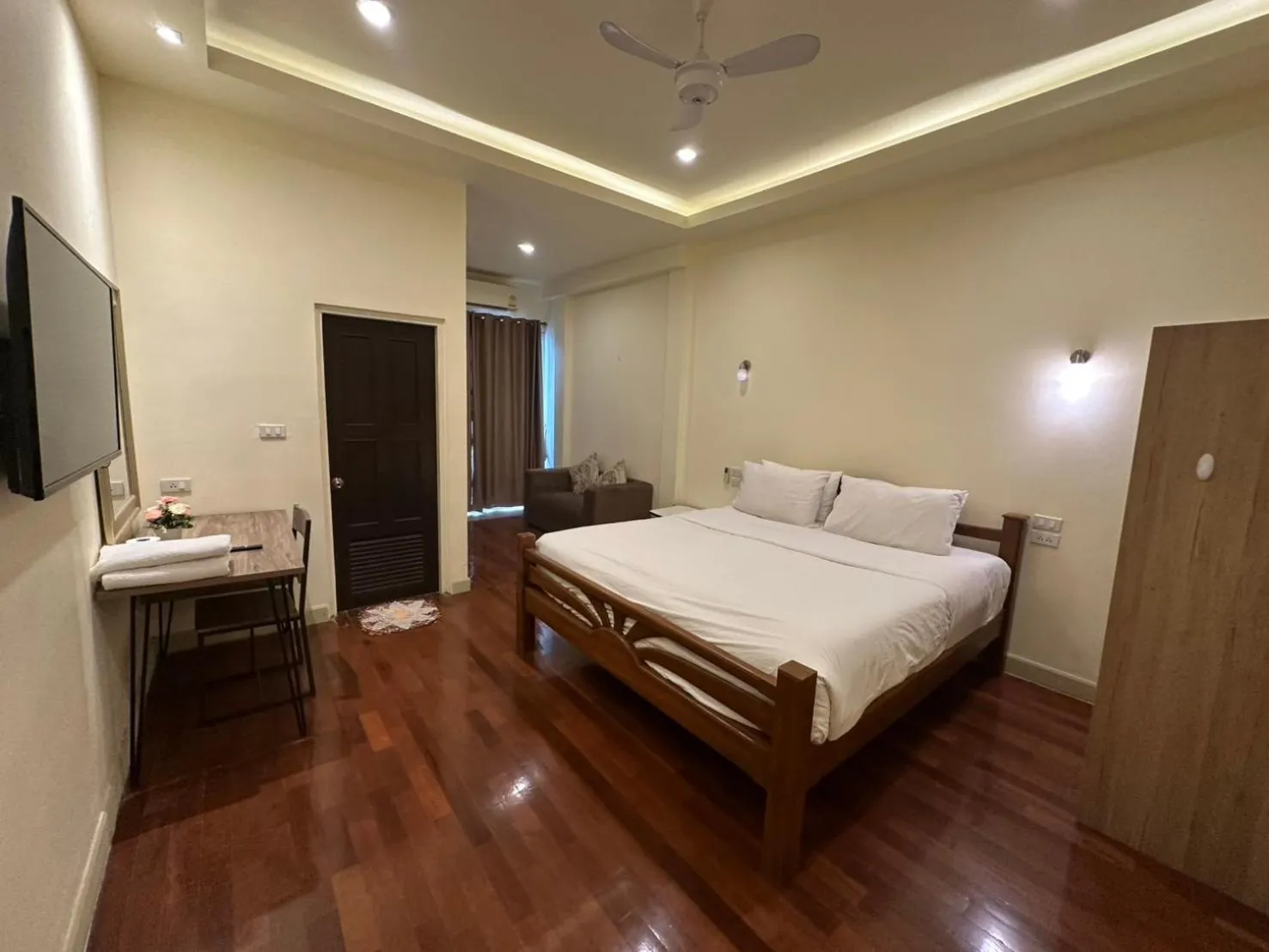 Bed in Prince Hotel Chiang Mai