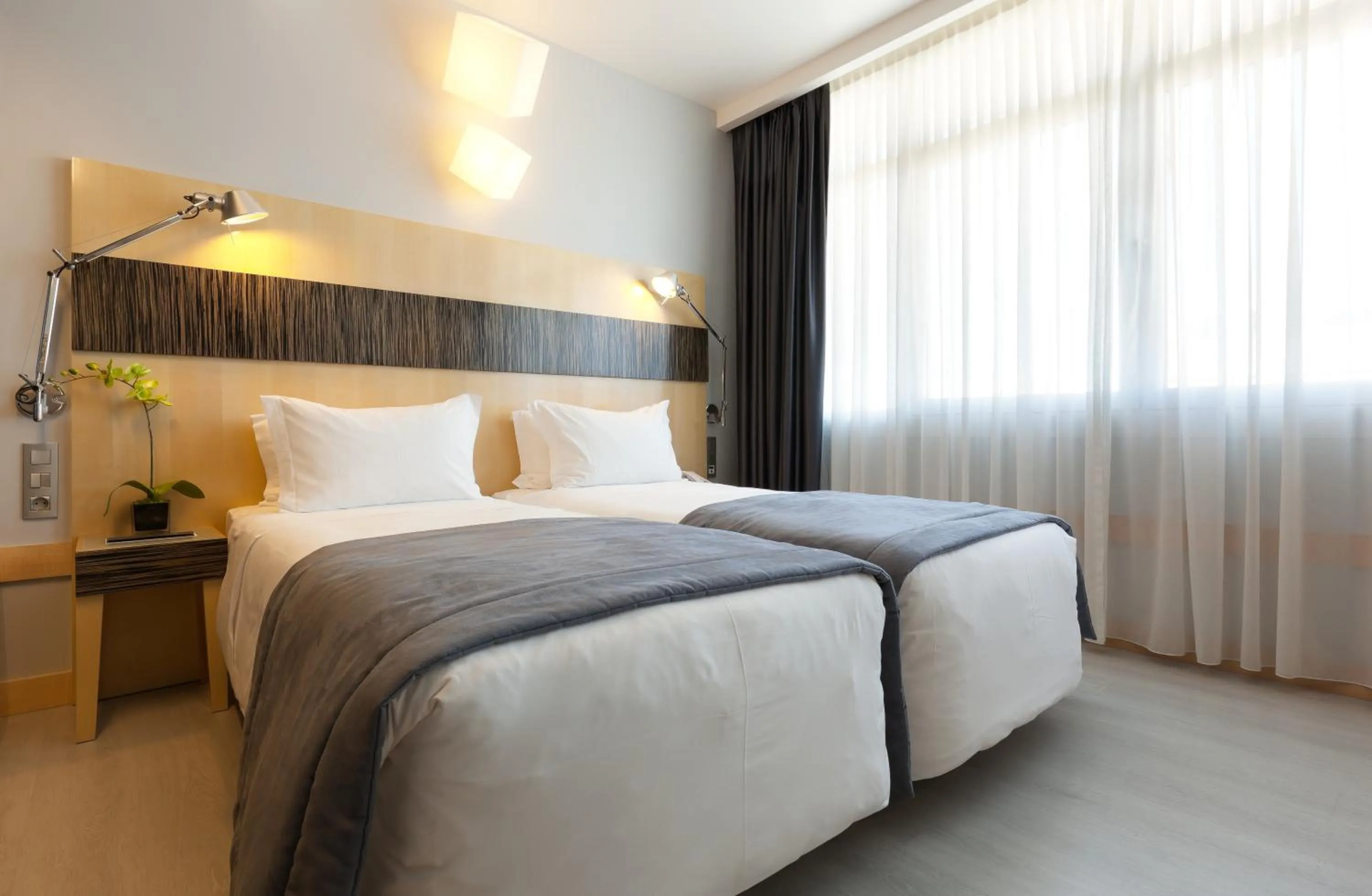 Bed in Hotel Alif Avenidas