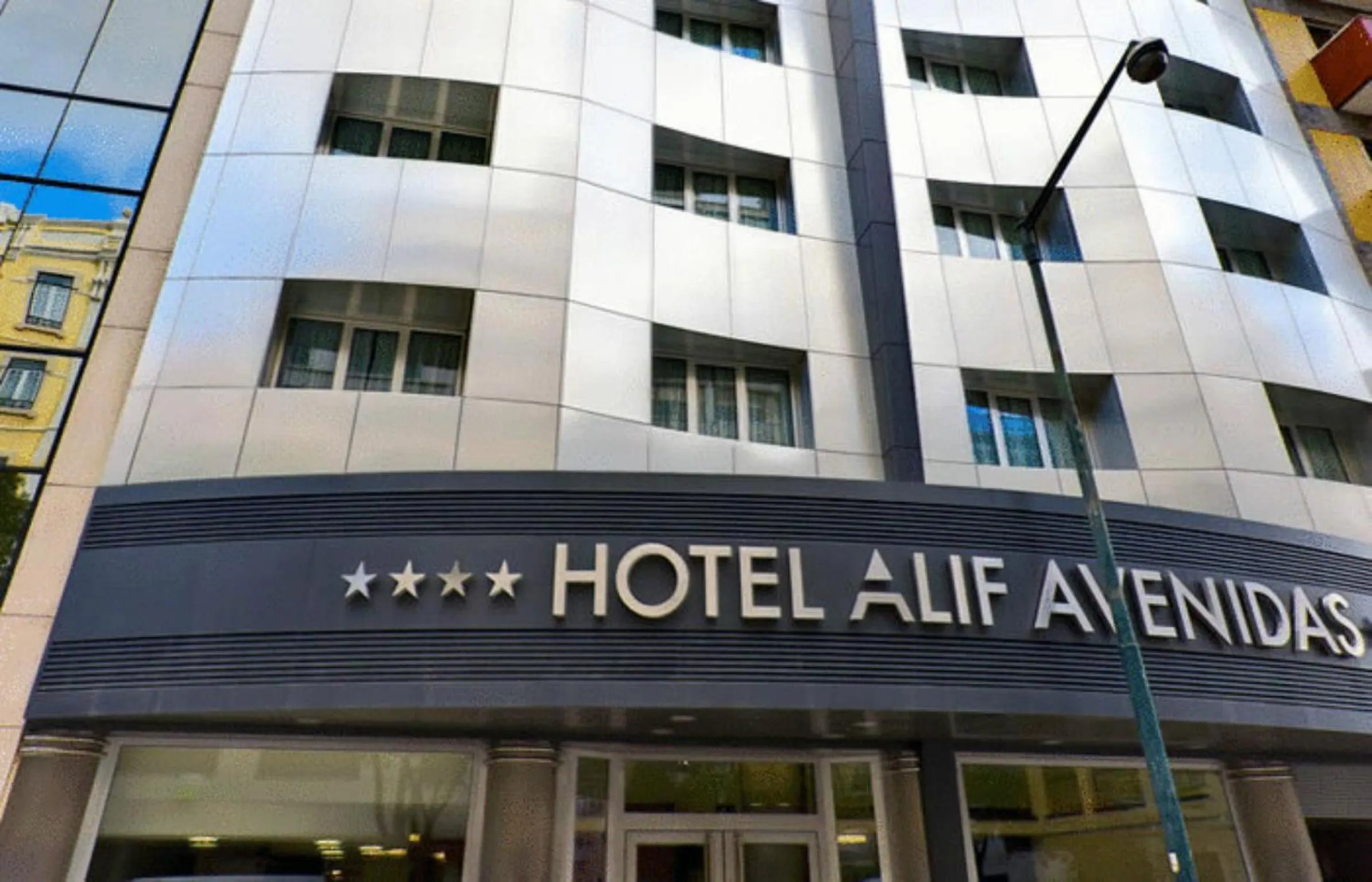 Property building in Hotel Alif Avenidas