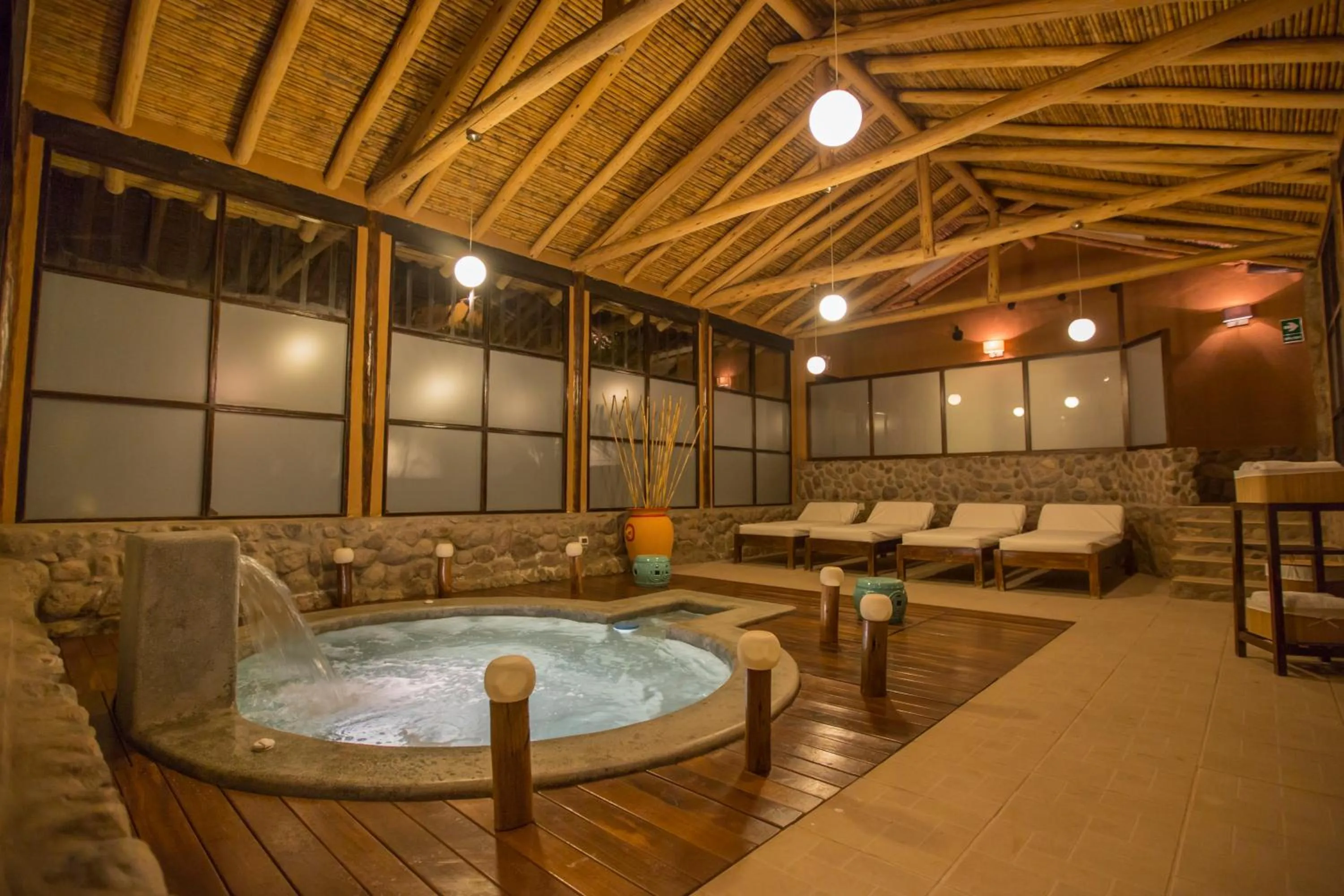 Hot Tub in Tierra Viva Valle Sagrado Hotel