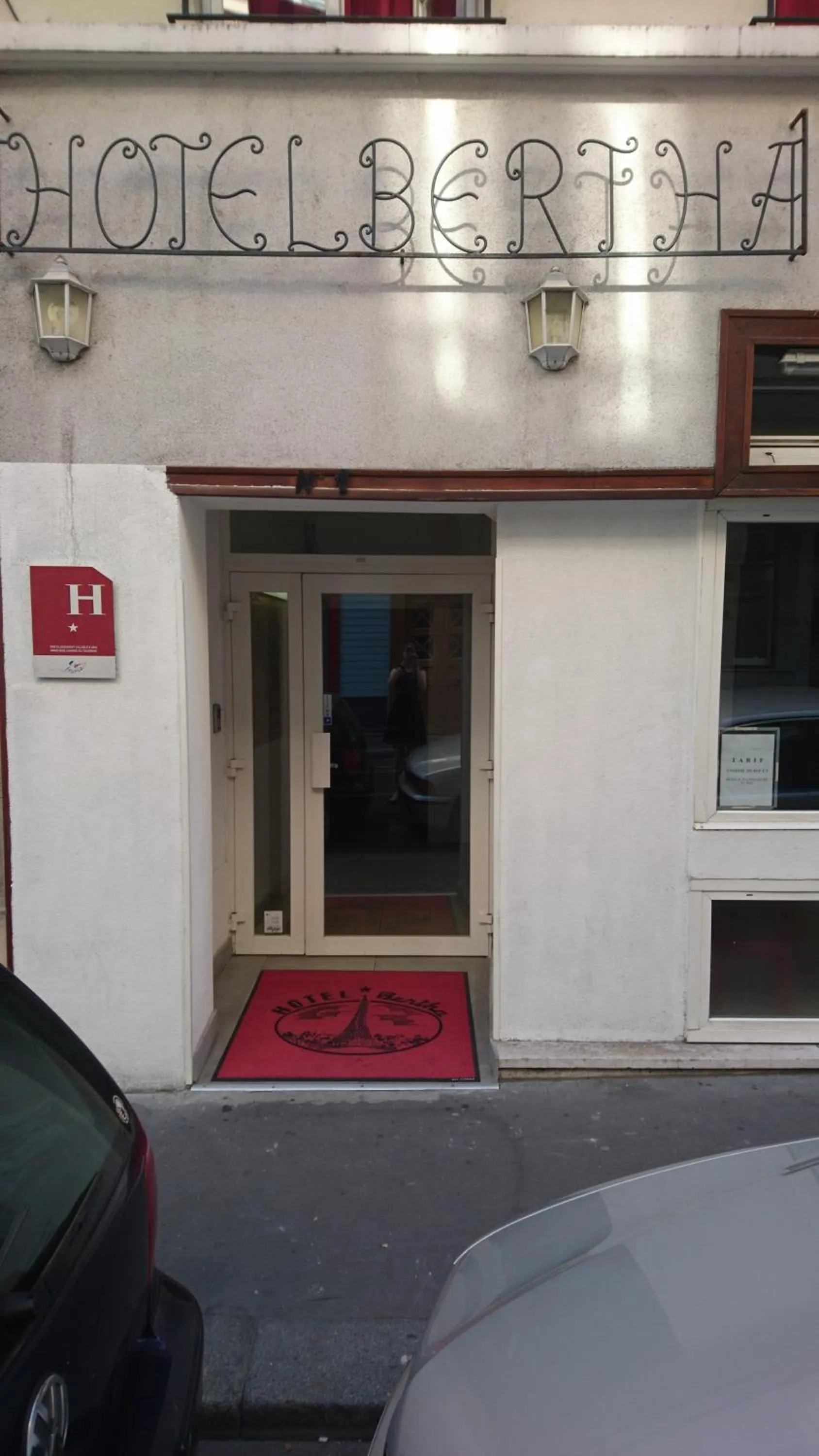 Facade/entrance in Bertha