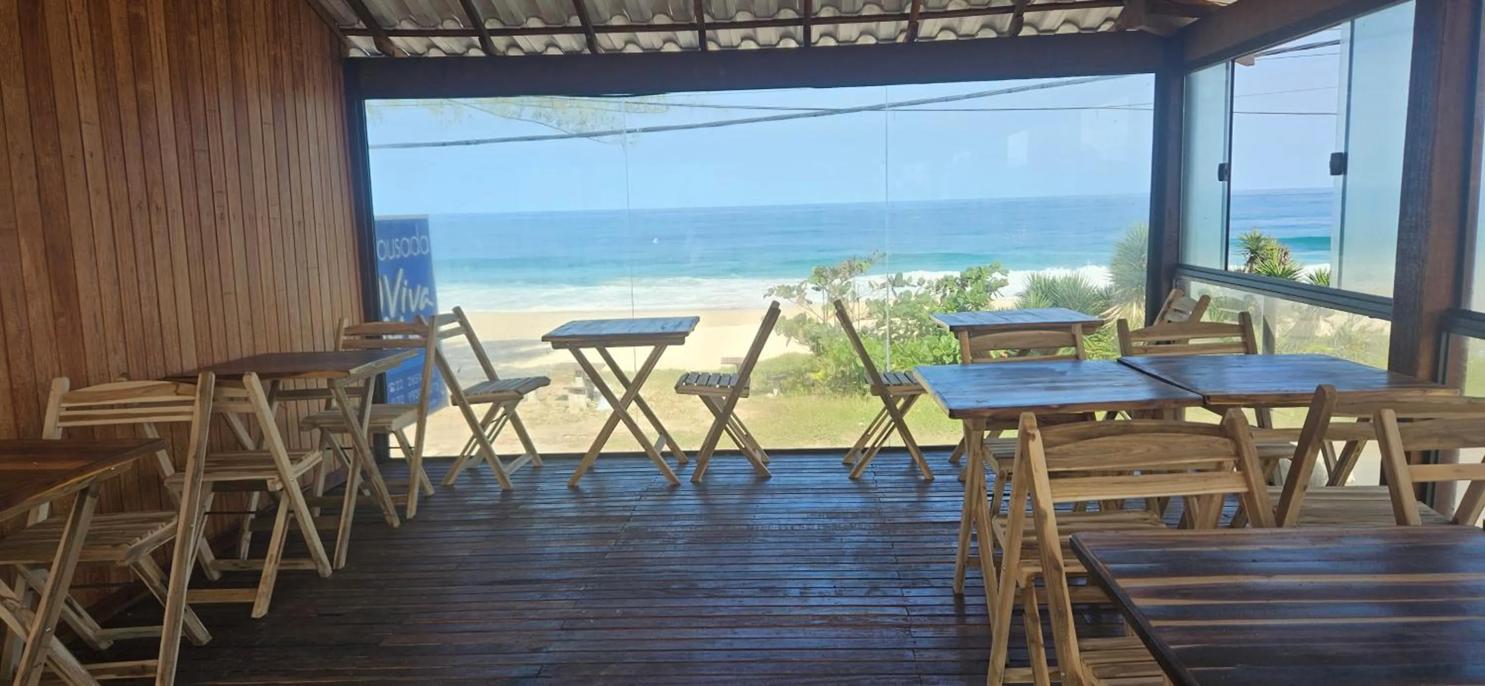 Restaurant/places to eat in Pousada Viva Mar