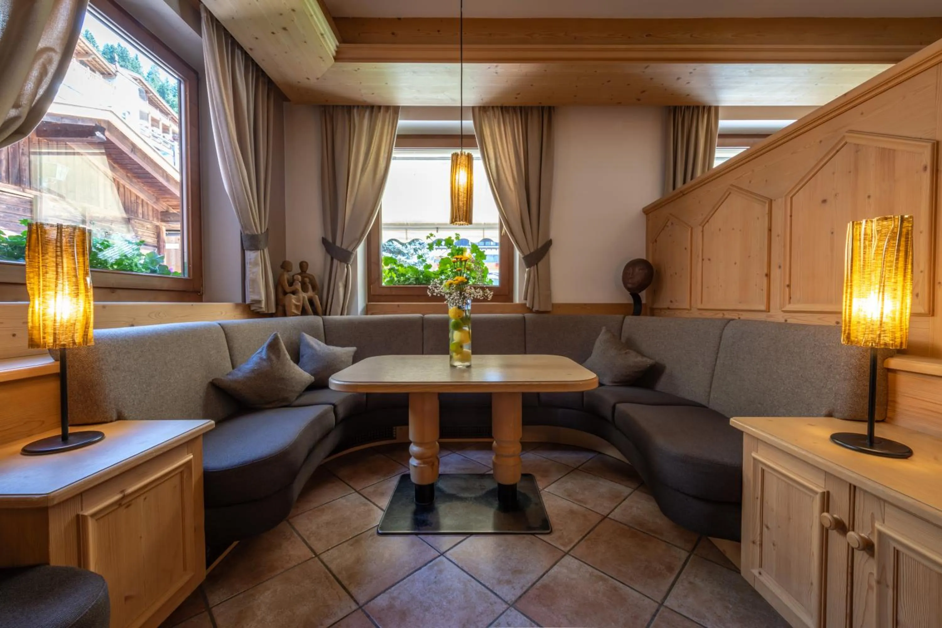 Lounge or bar in Charme Hotel Uridl