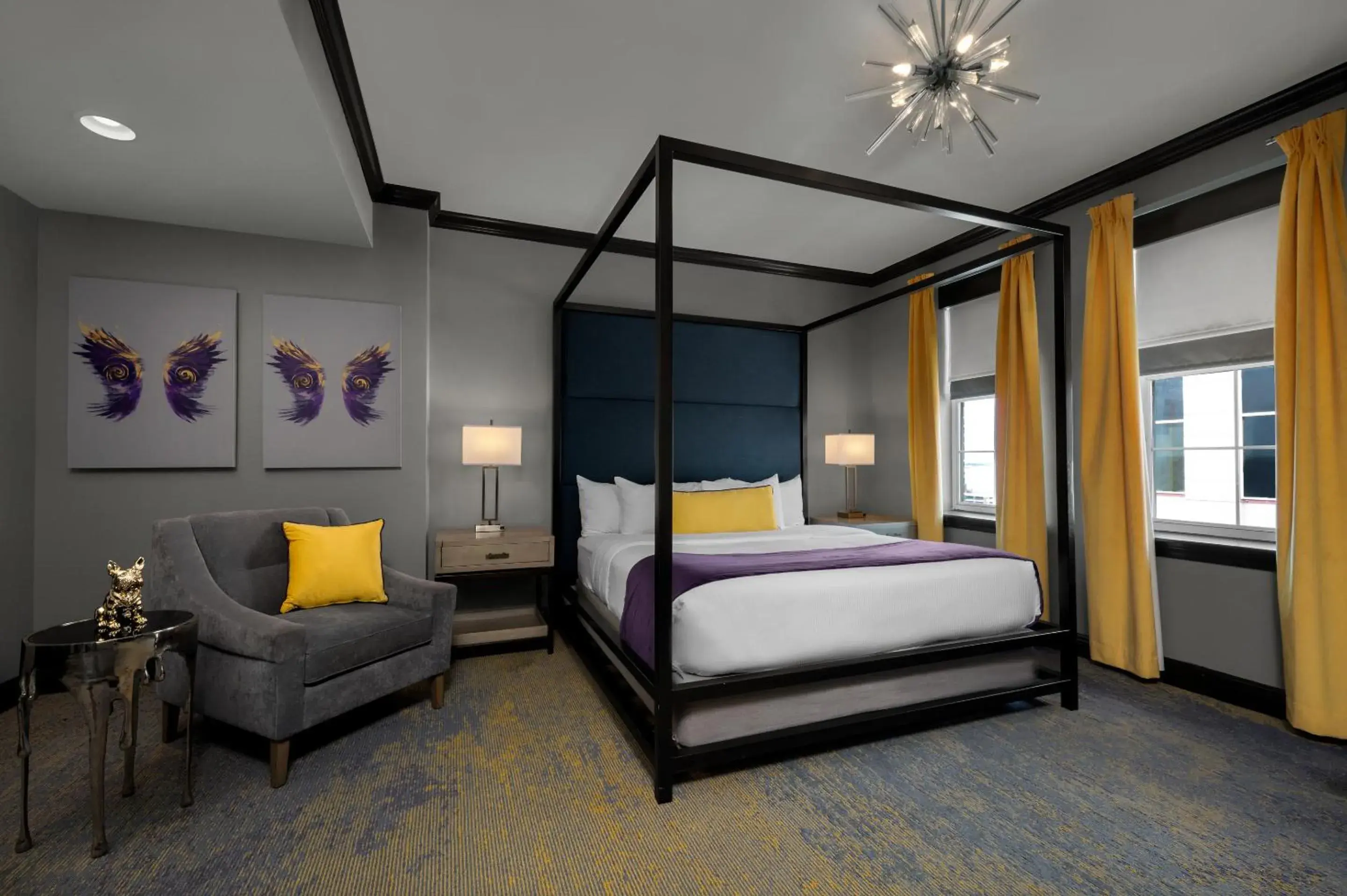 One-Bedroom King Suite - Non-Smoking in The Admiral, Downtown Historic District One-Bedroom King Suite - Non-Smoking in The Admiral, Downtown Historic District