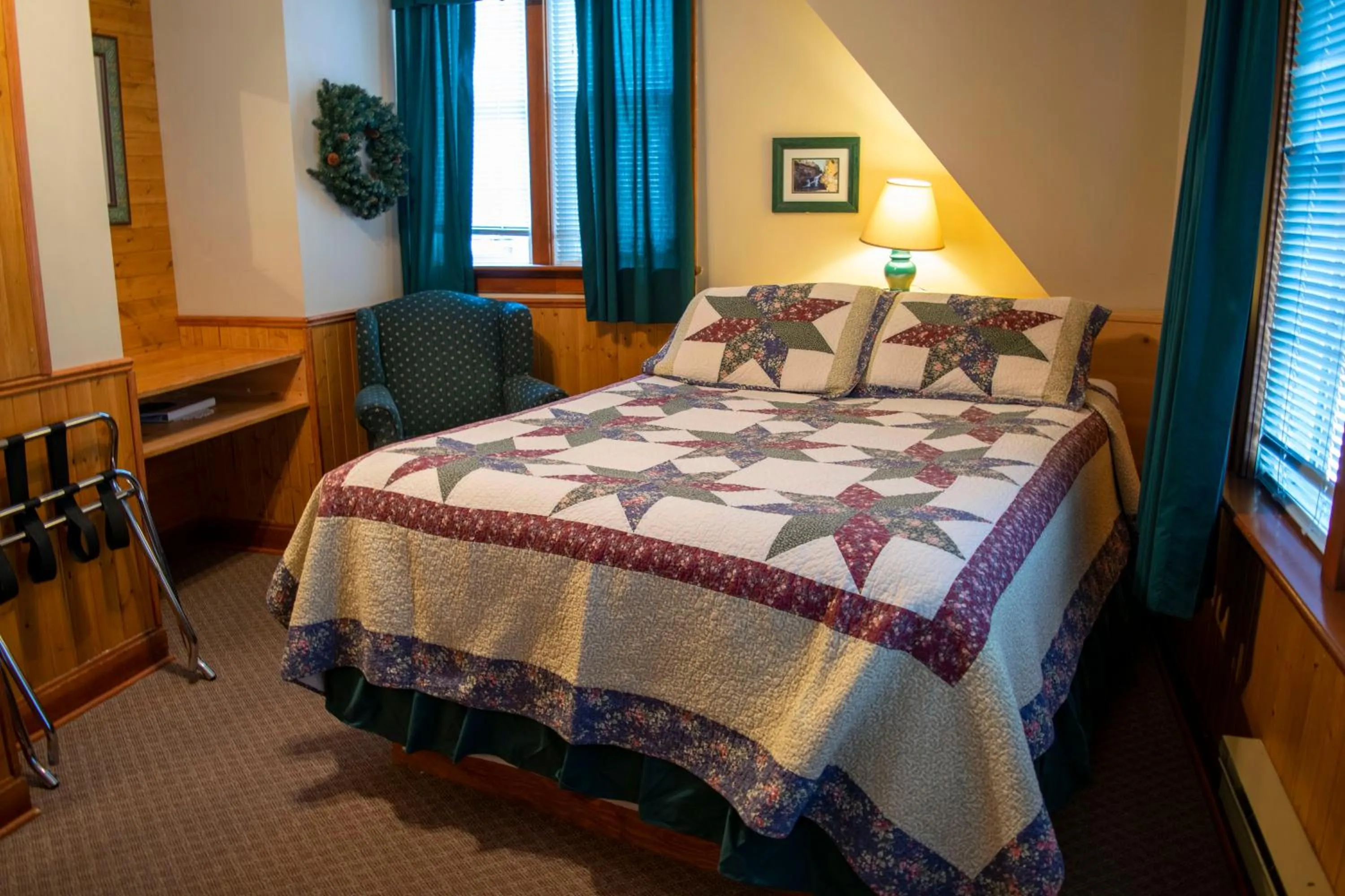 Bed in Crandell Mountain Lodge