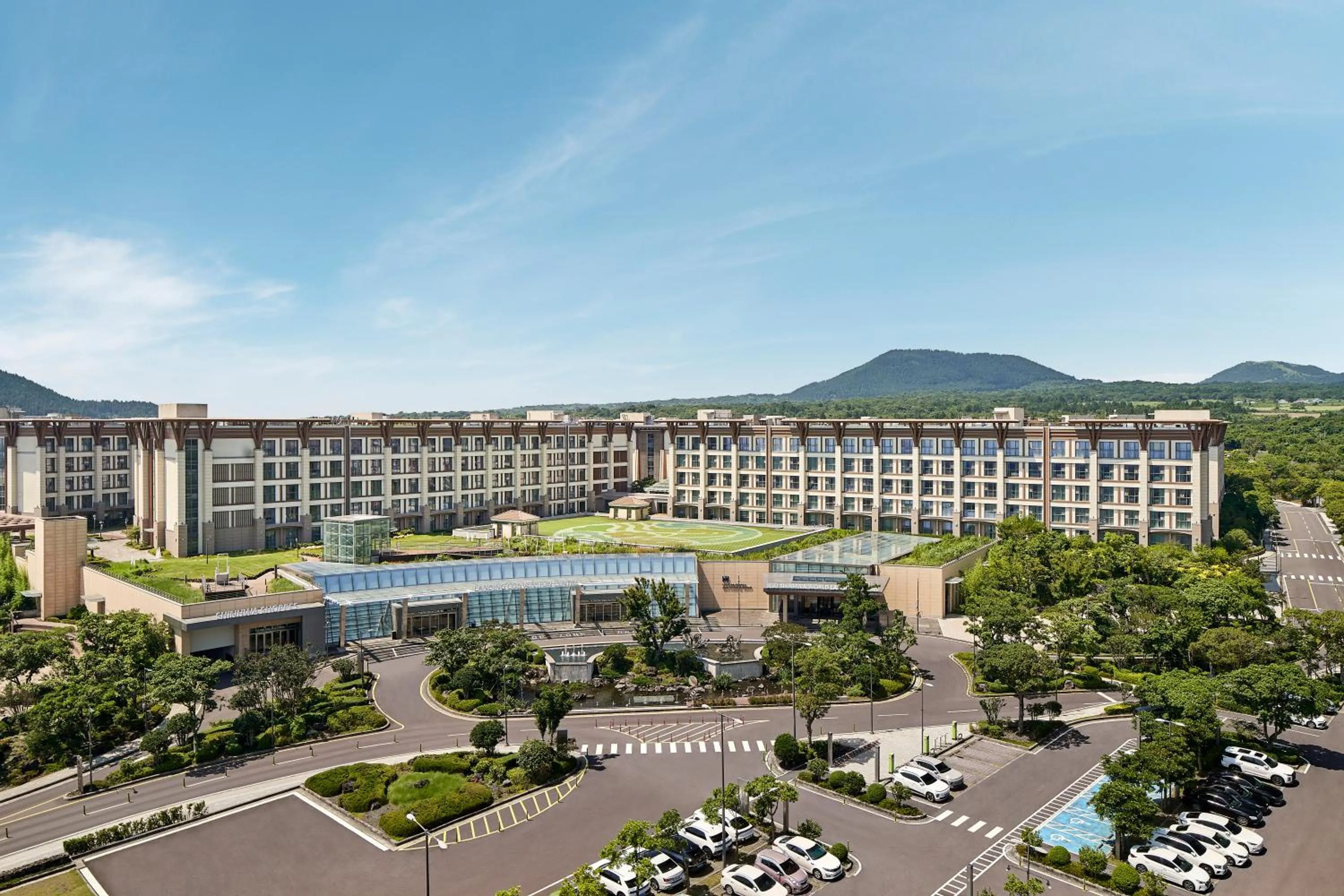 Property building in Landing Jeju Shinhwa World Hotel