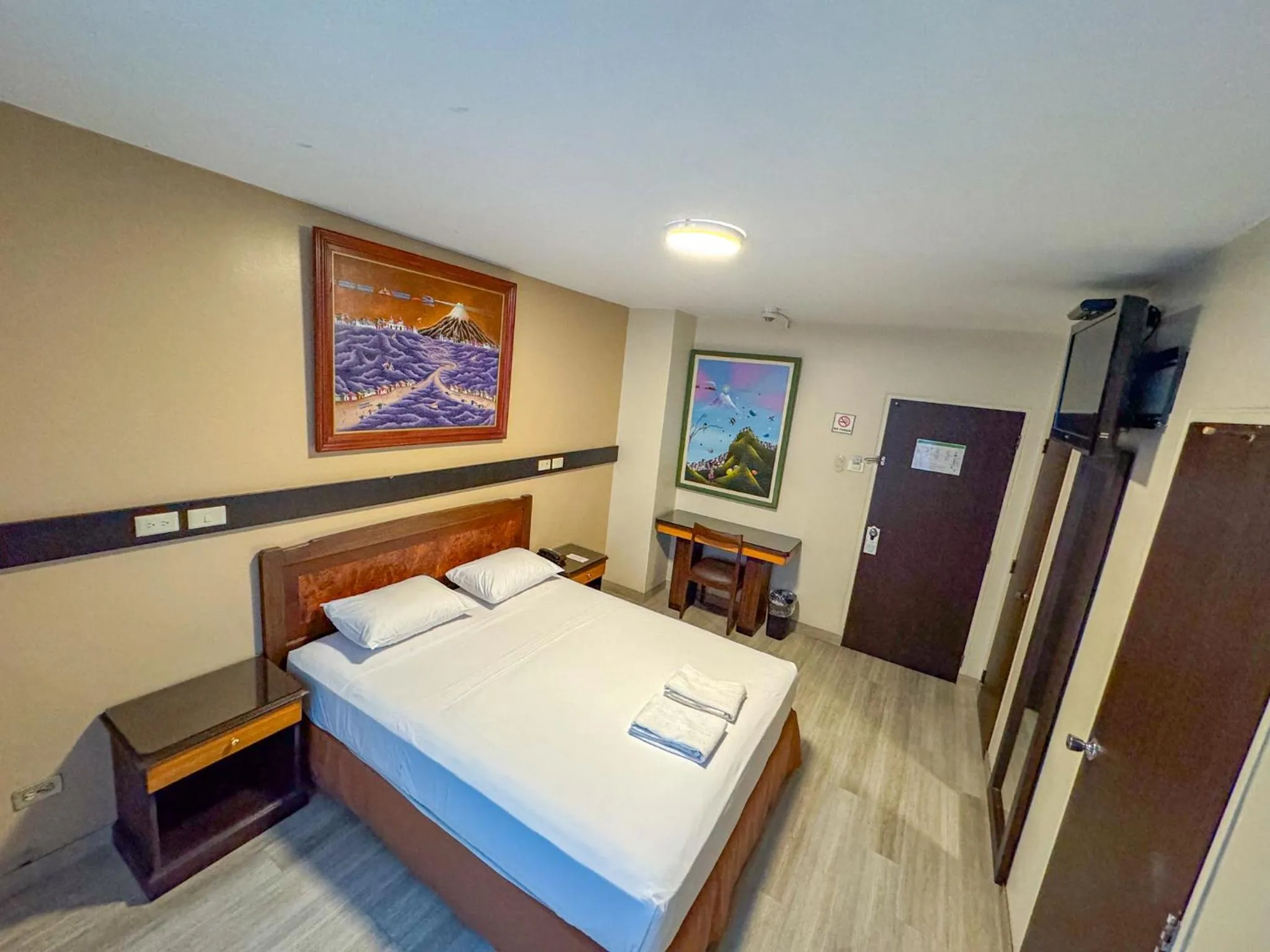 Bedroom, Bed in GH Alexander Hotel