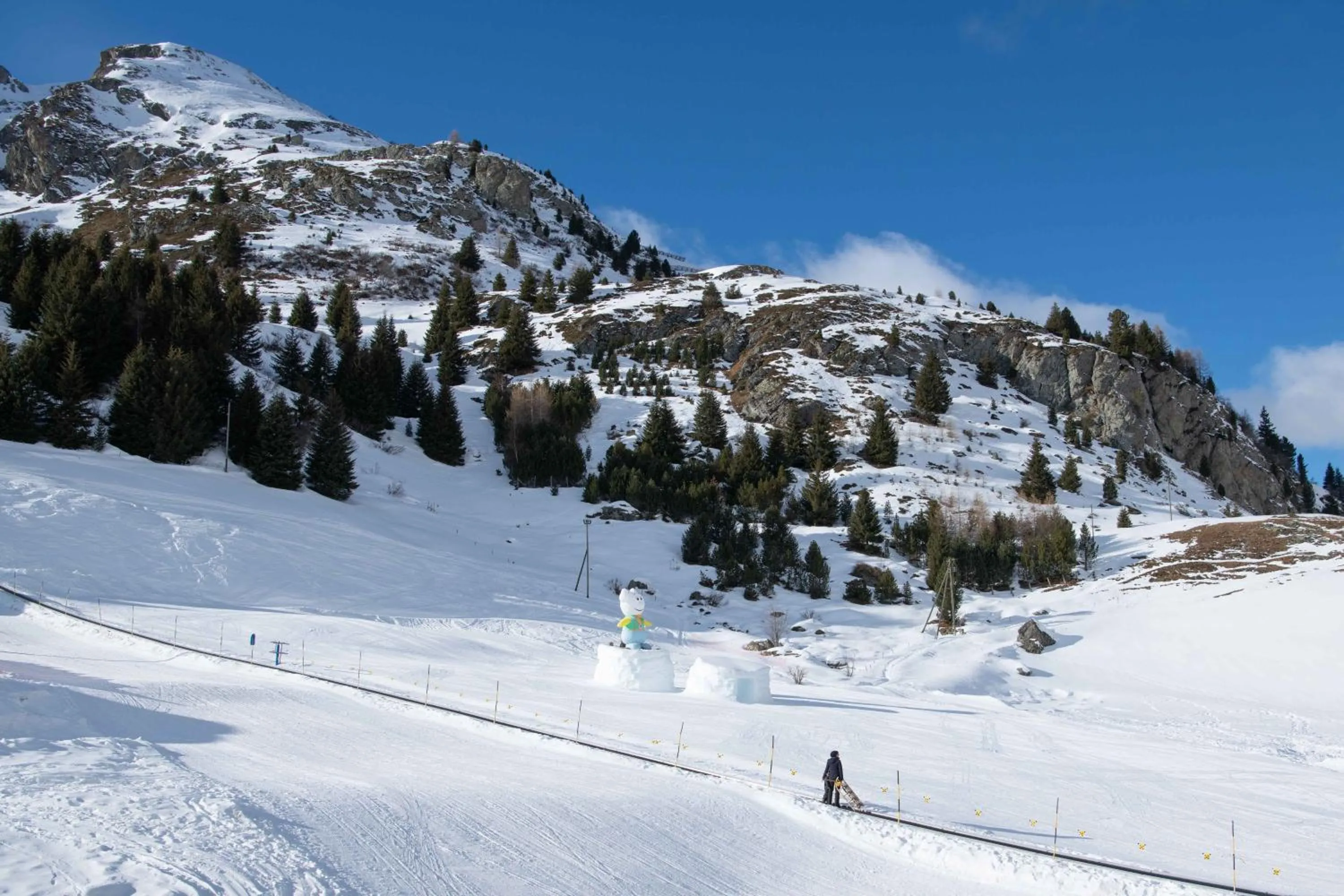 Winter in Hotel Grischuna