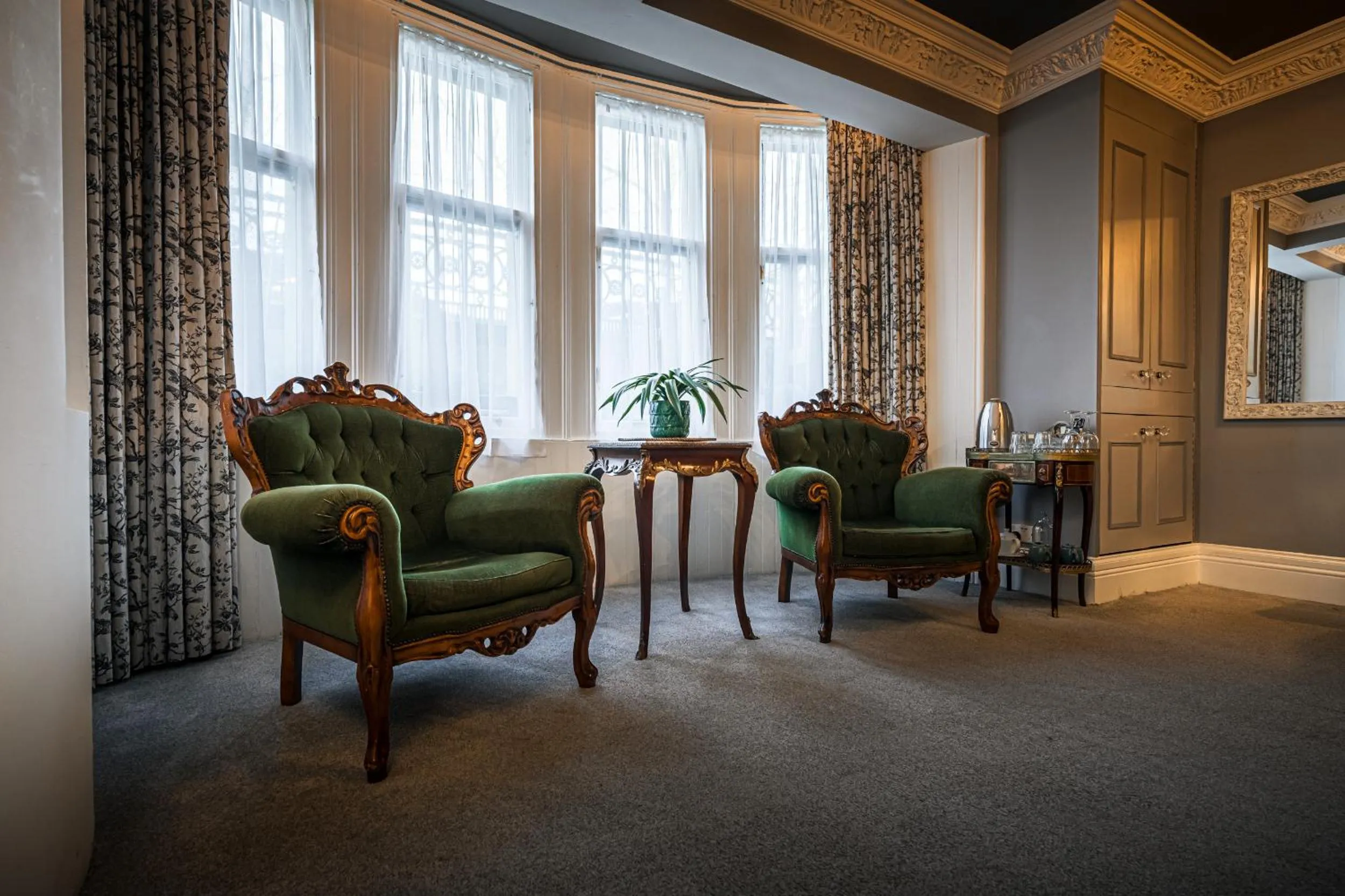 Seating area in The Alamo Guest House