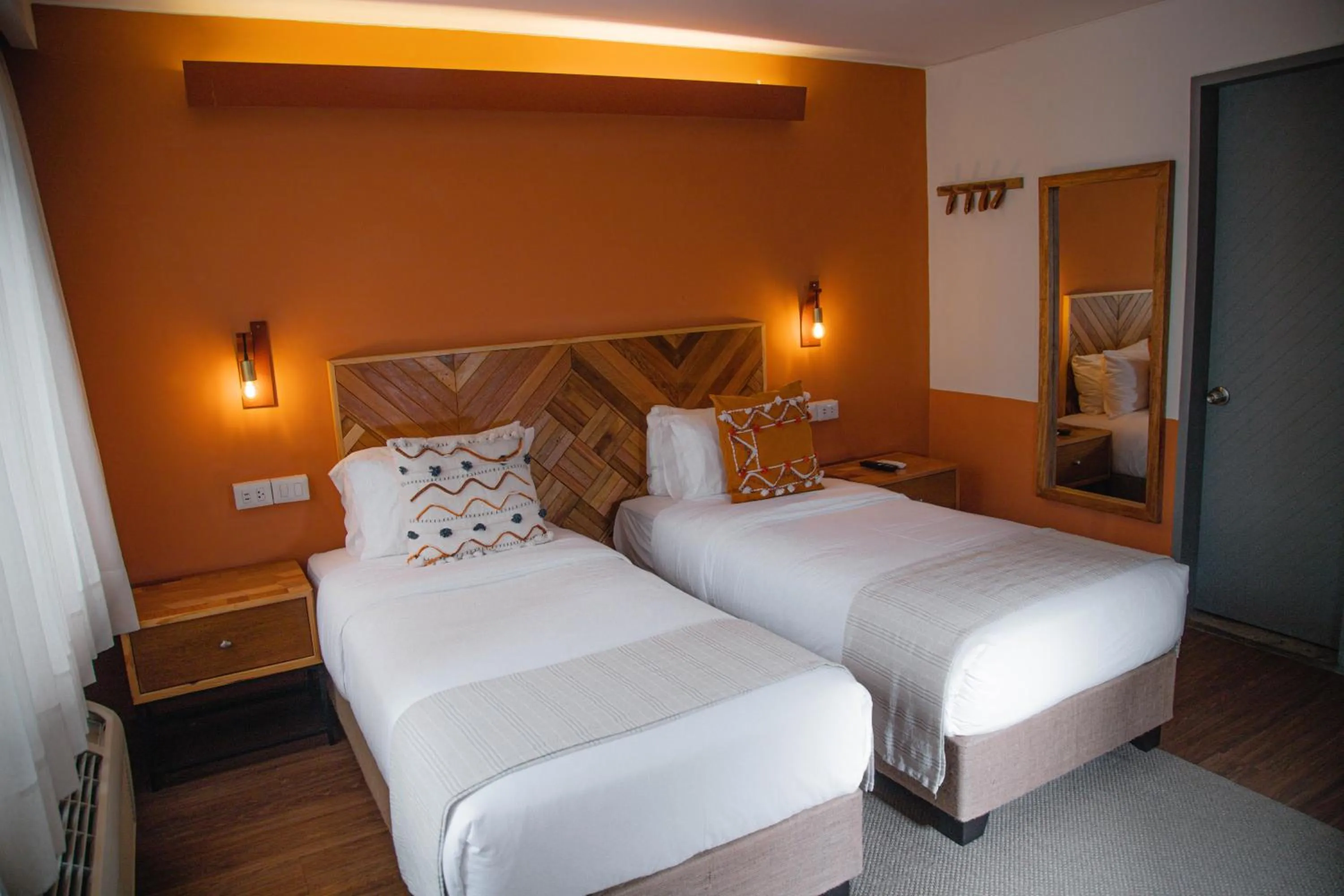 Bedroom, Bed in qema Lima