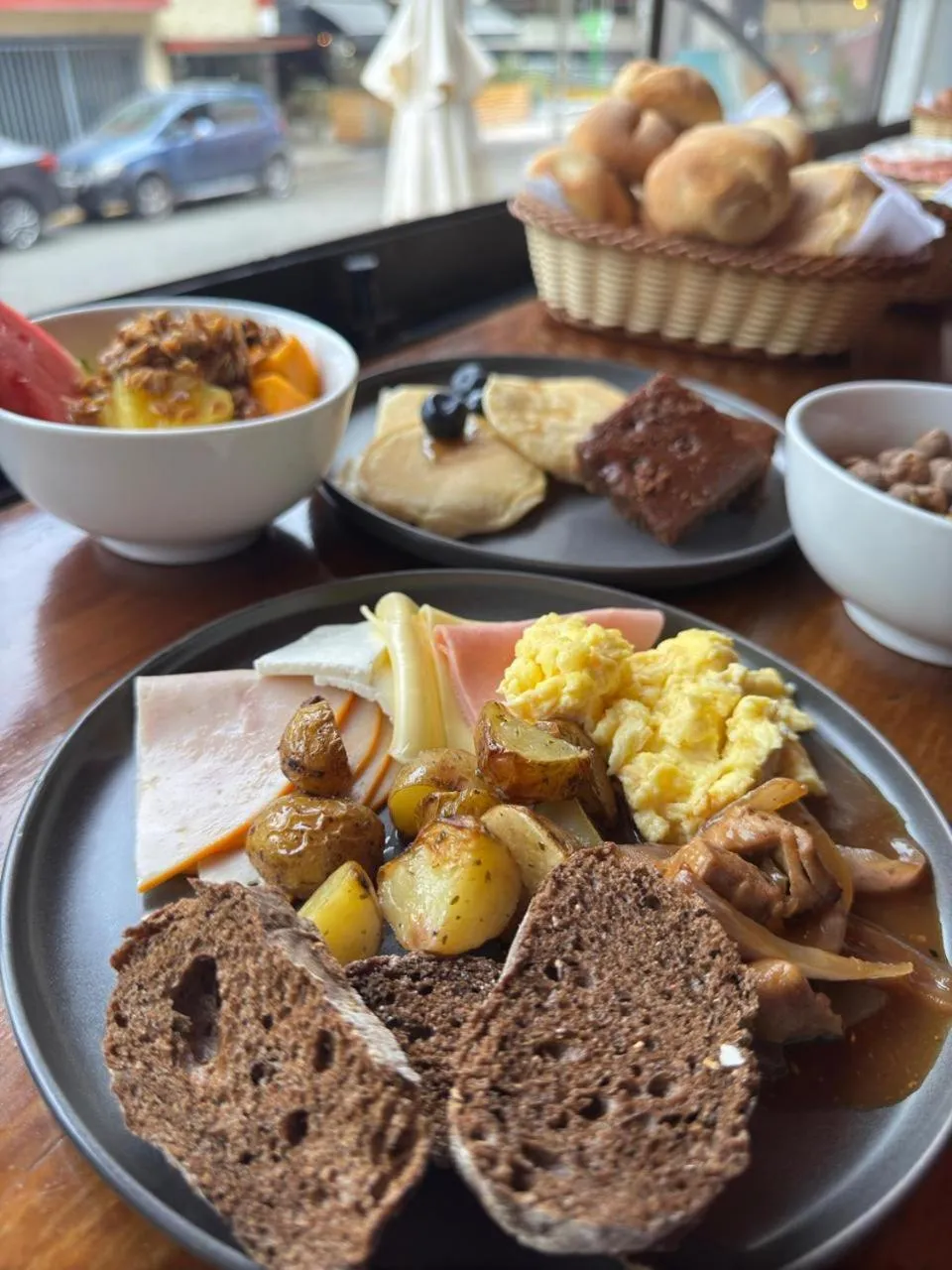 Breakfast in qema Lima