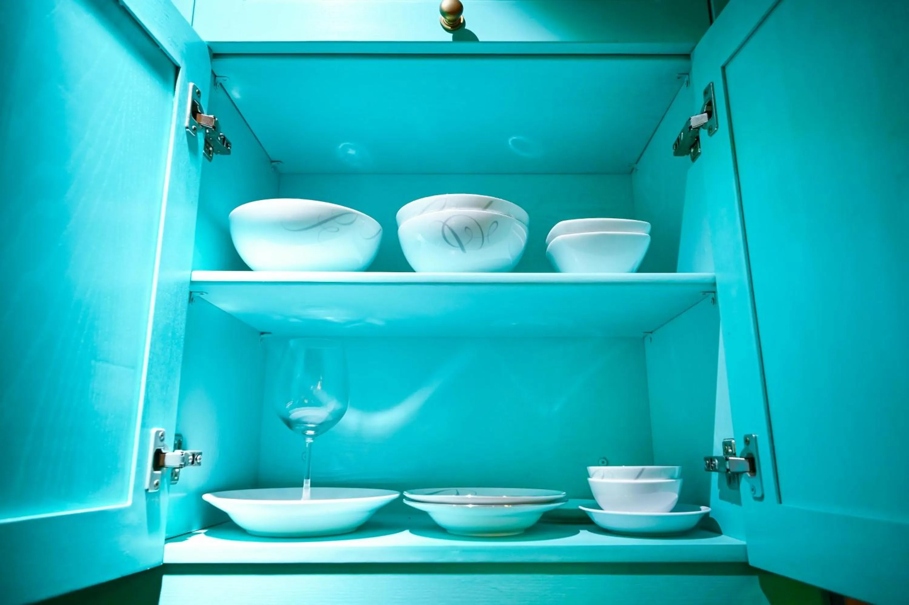 furniture in Sam Royal Apartment