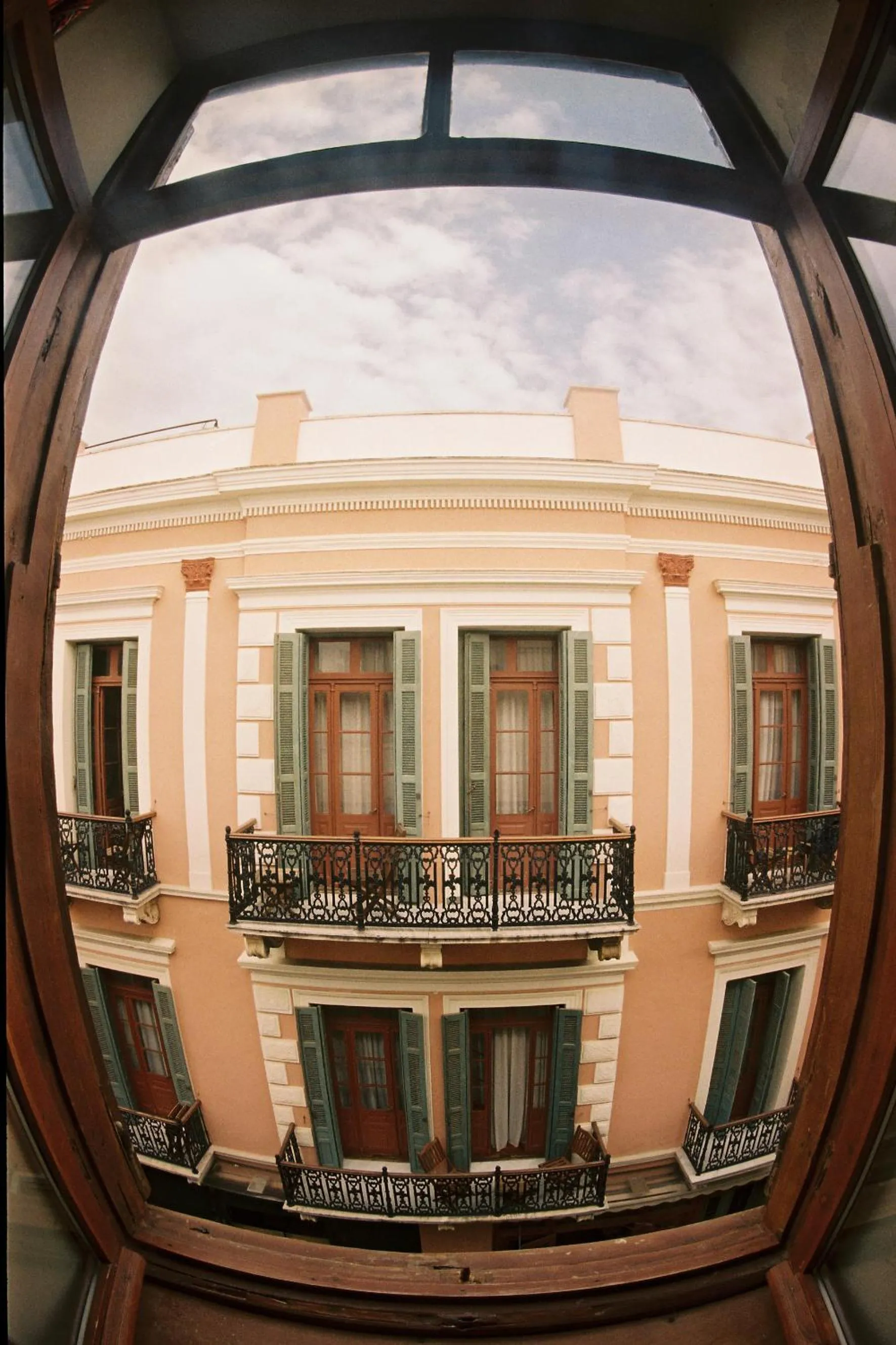 Facade/entrance in Vilelmine