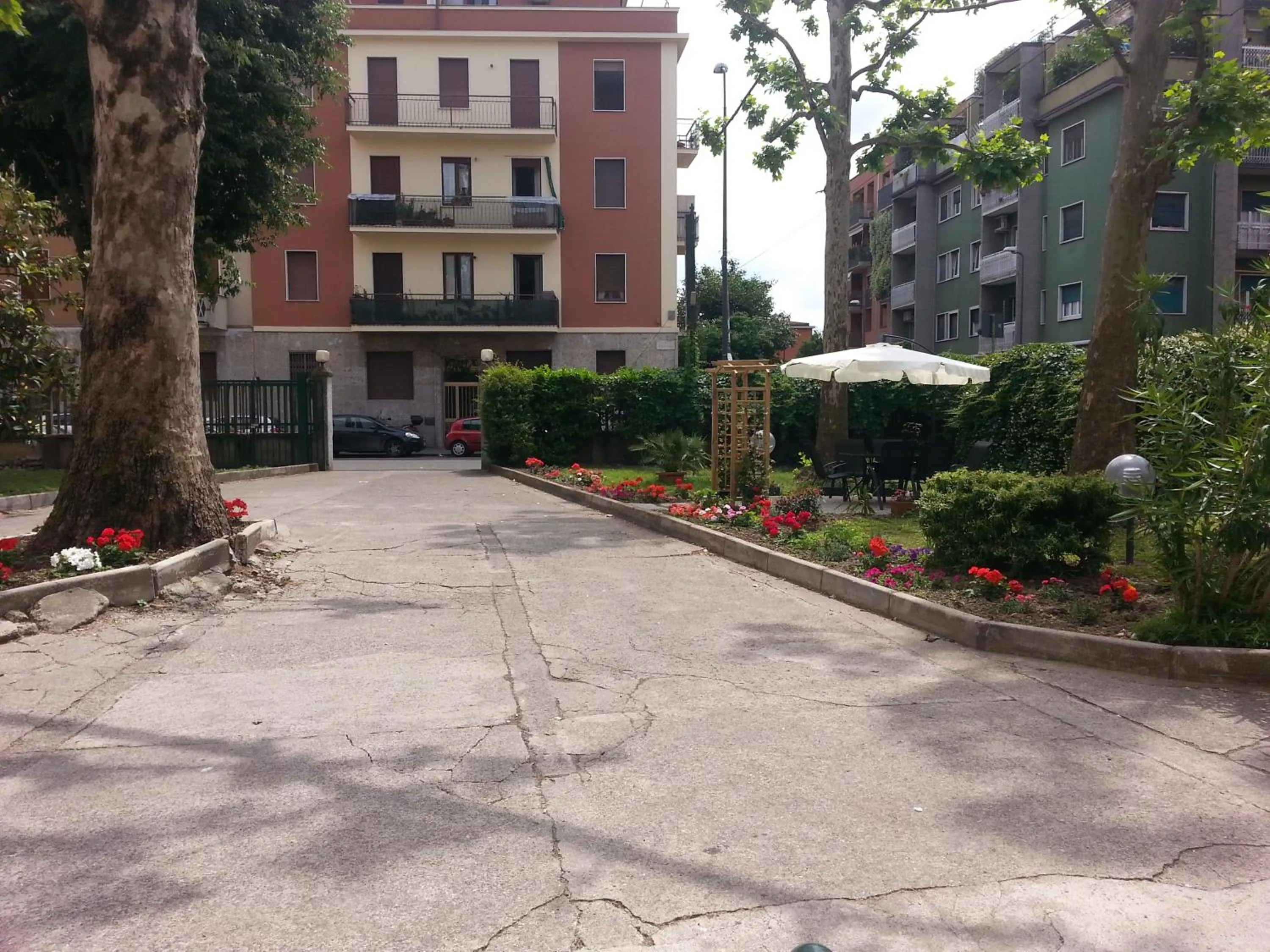 Property building in Hotel Garden