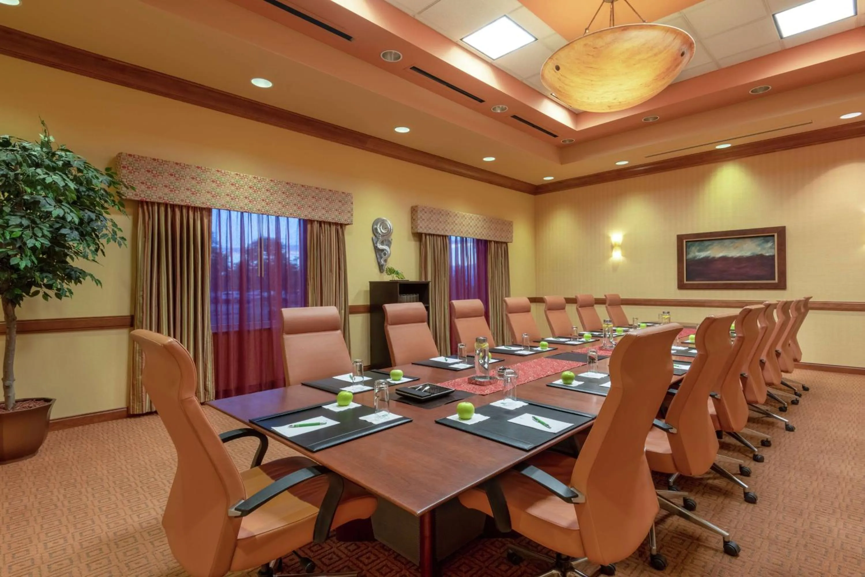 Meeting/conference room in Embassy Suites Loveland Conference Center