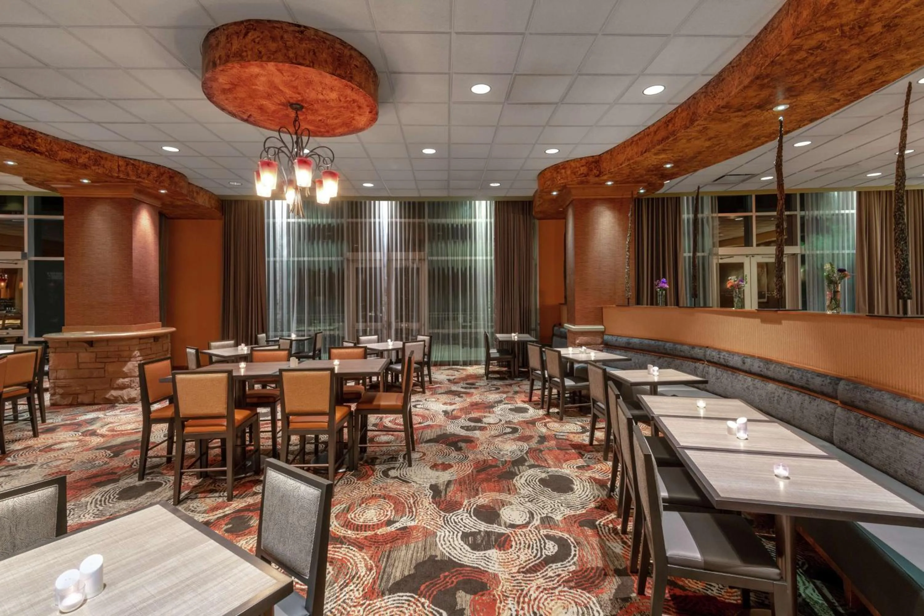 Restaurant/places to eat in Embassy Suites Loveland Conference Center